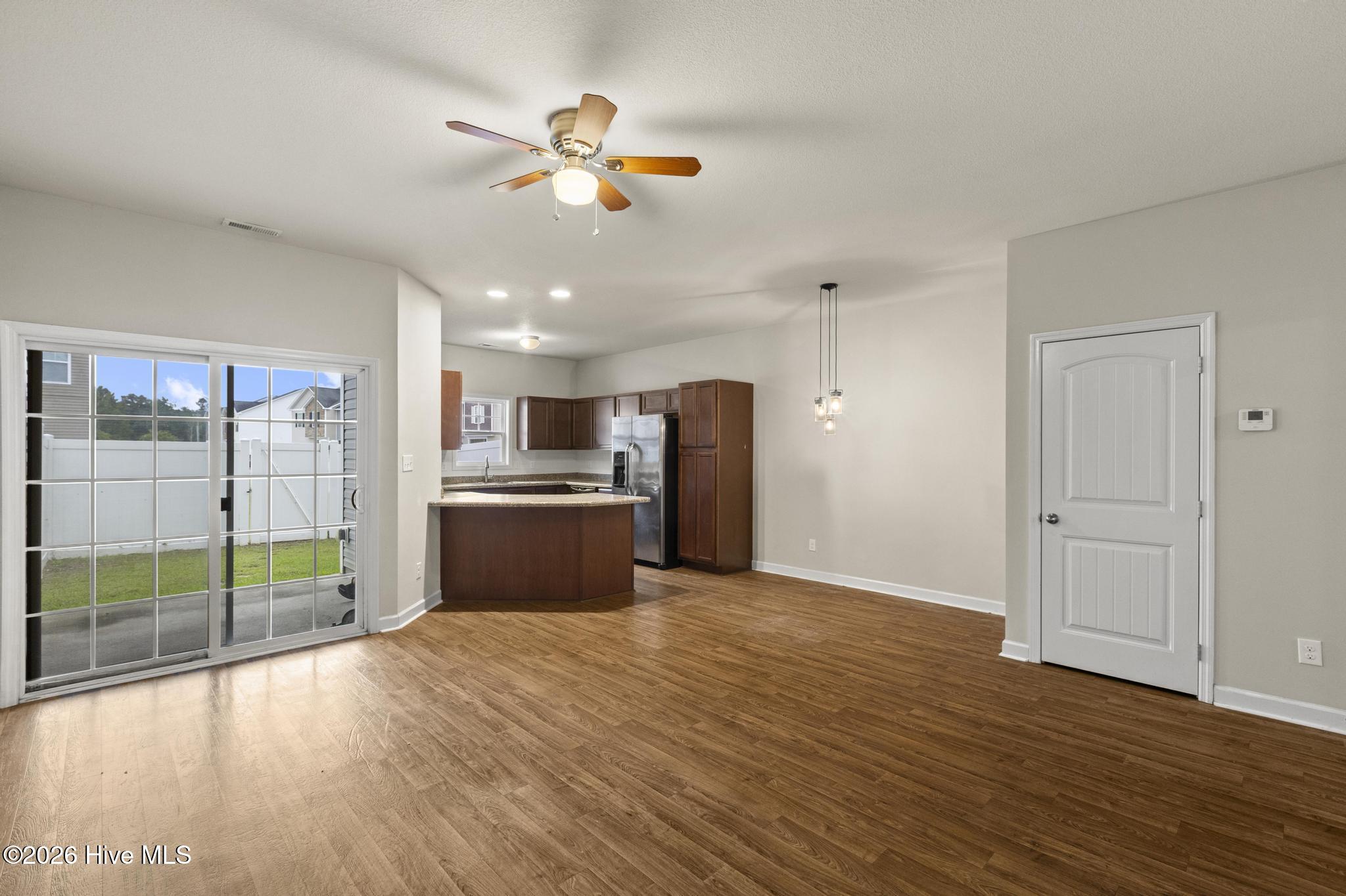 502 Caldwell Loop Property Photo 9