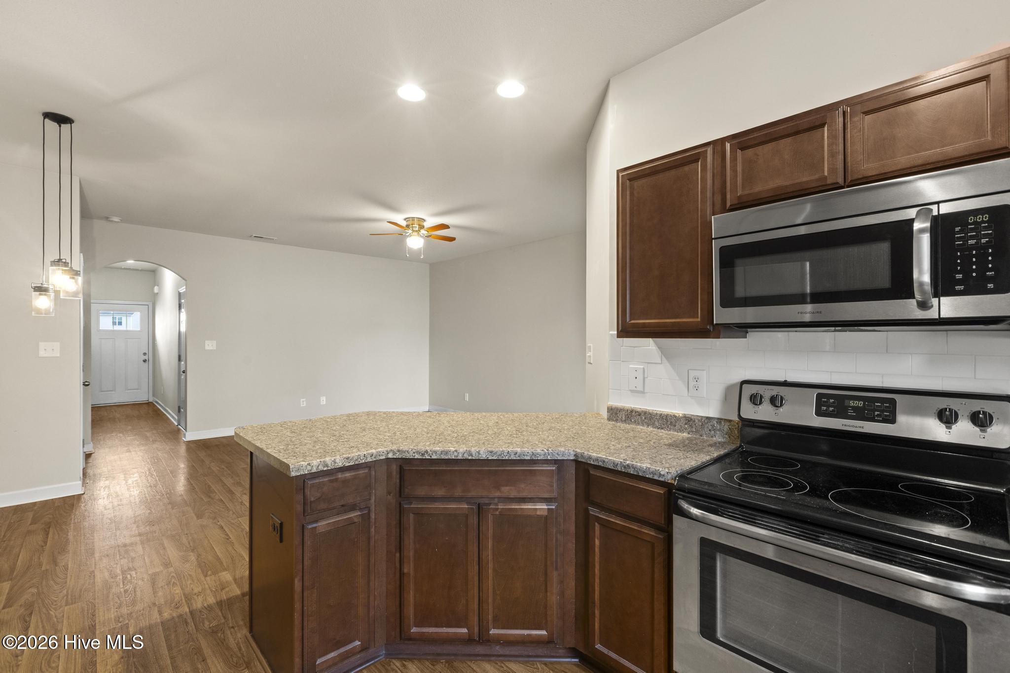 502 Caldwell Loop Property Photo 14