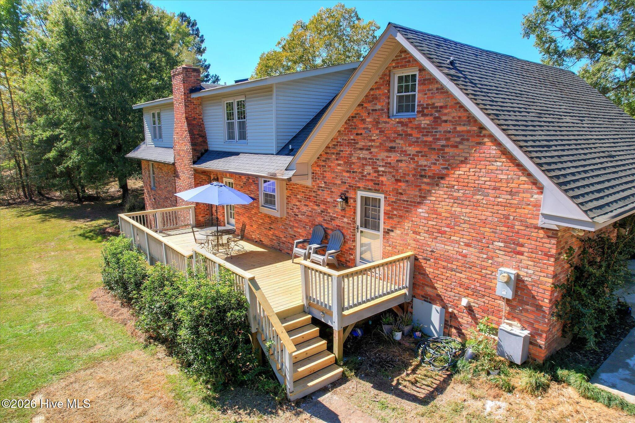 2583 Scotts Ferry Road Property Photo 3
