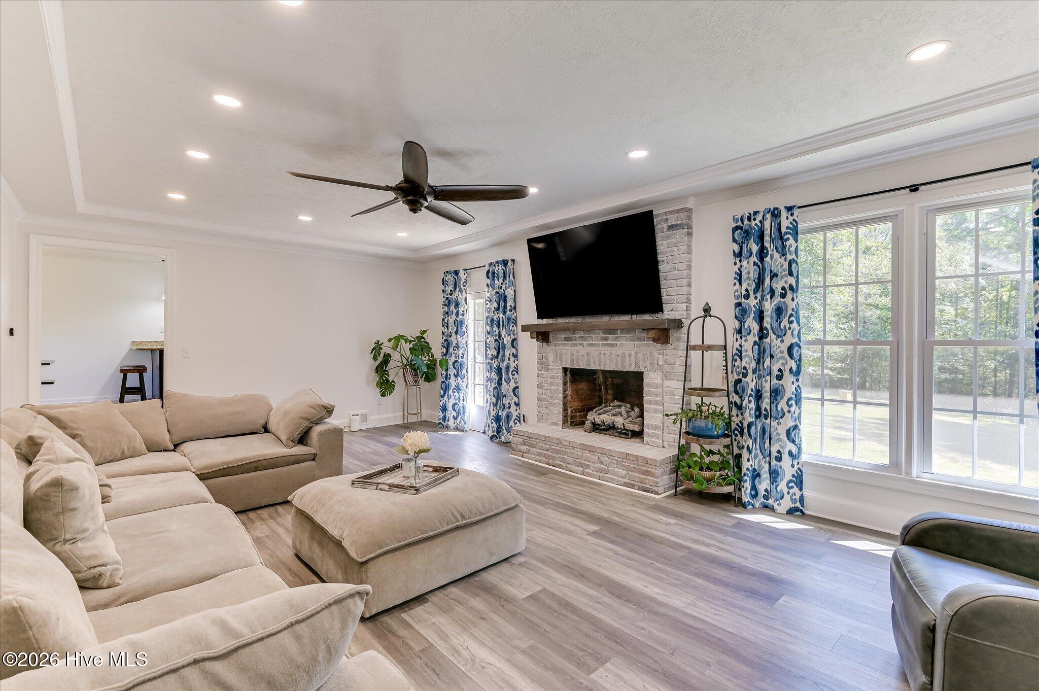 2583 Scotts Ferry Road Property Photo 6