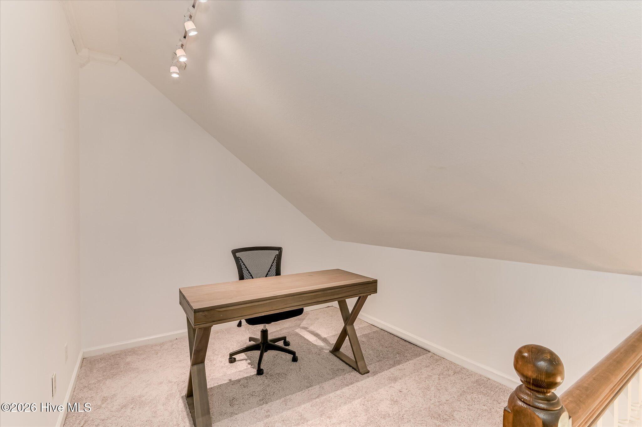 2583 Scotts Ferry Road Property Photo 29
