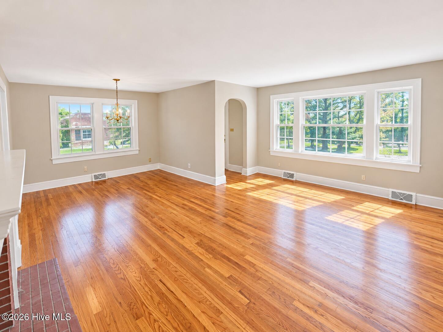 2411 Slay Drive Property Photo 6
