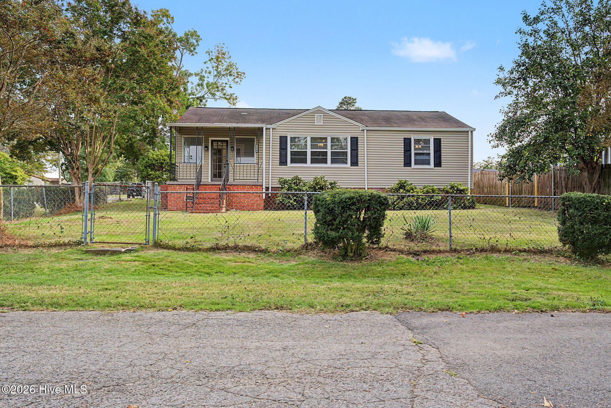 3210 York Drive Property Photo 1