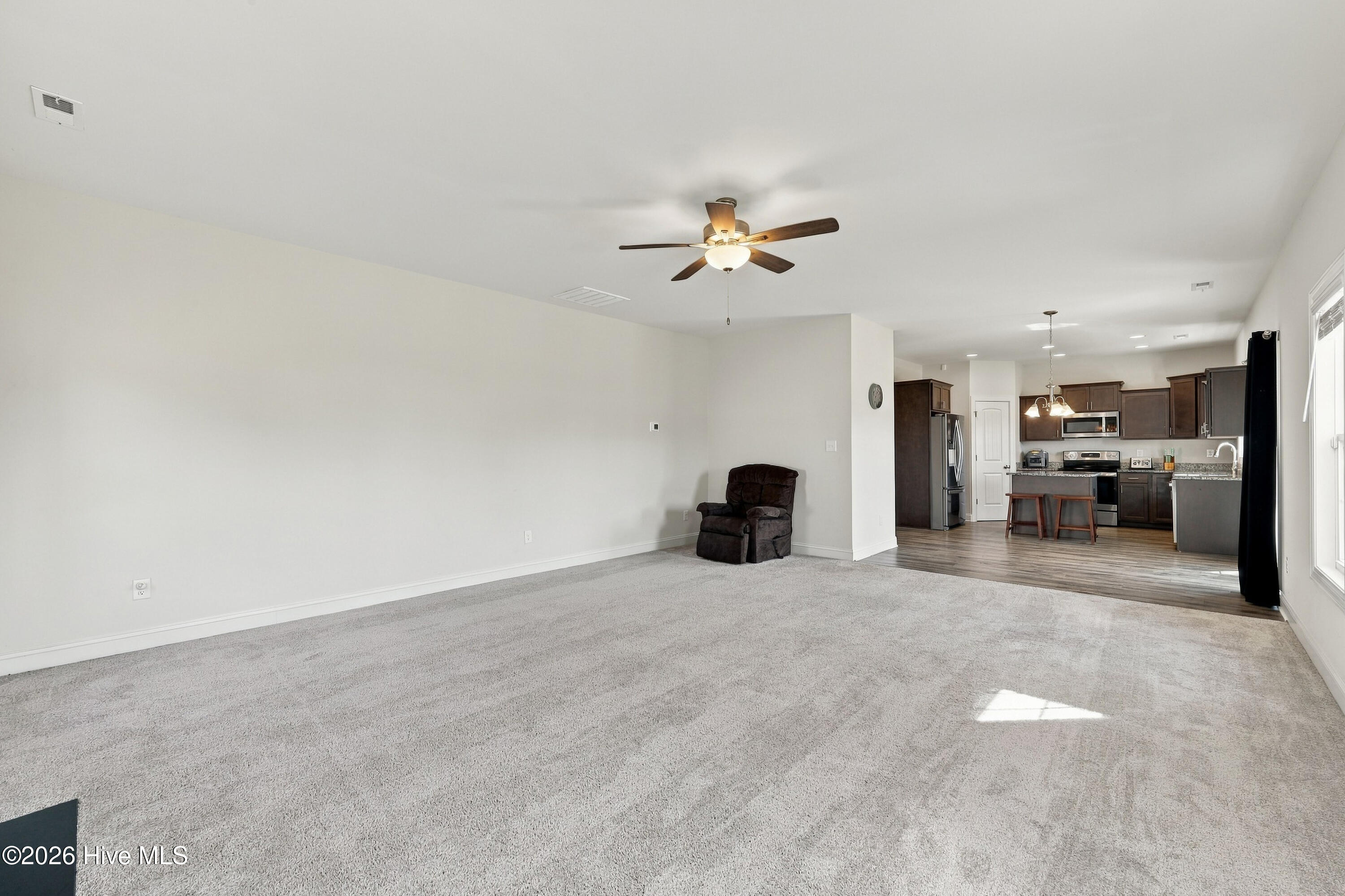 1011 Sailfish Street Property Photo 10
