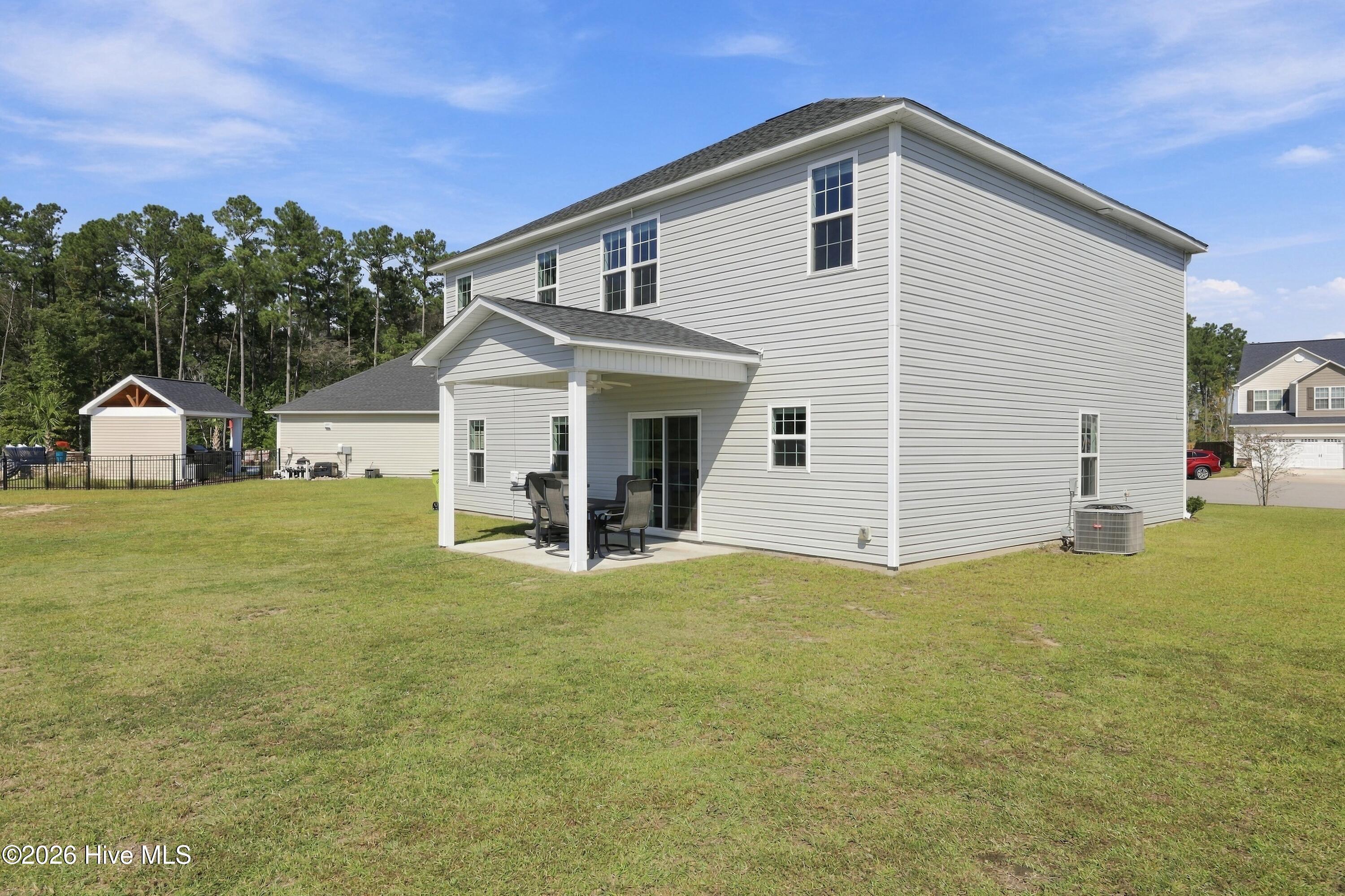 1011 Sailfish Street Property Photo 16