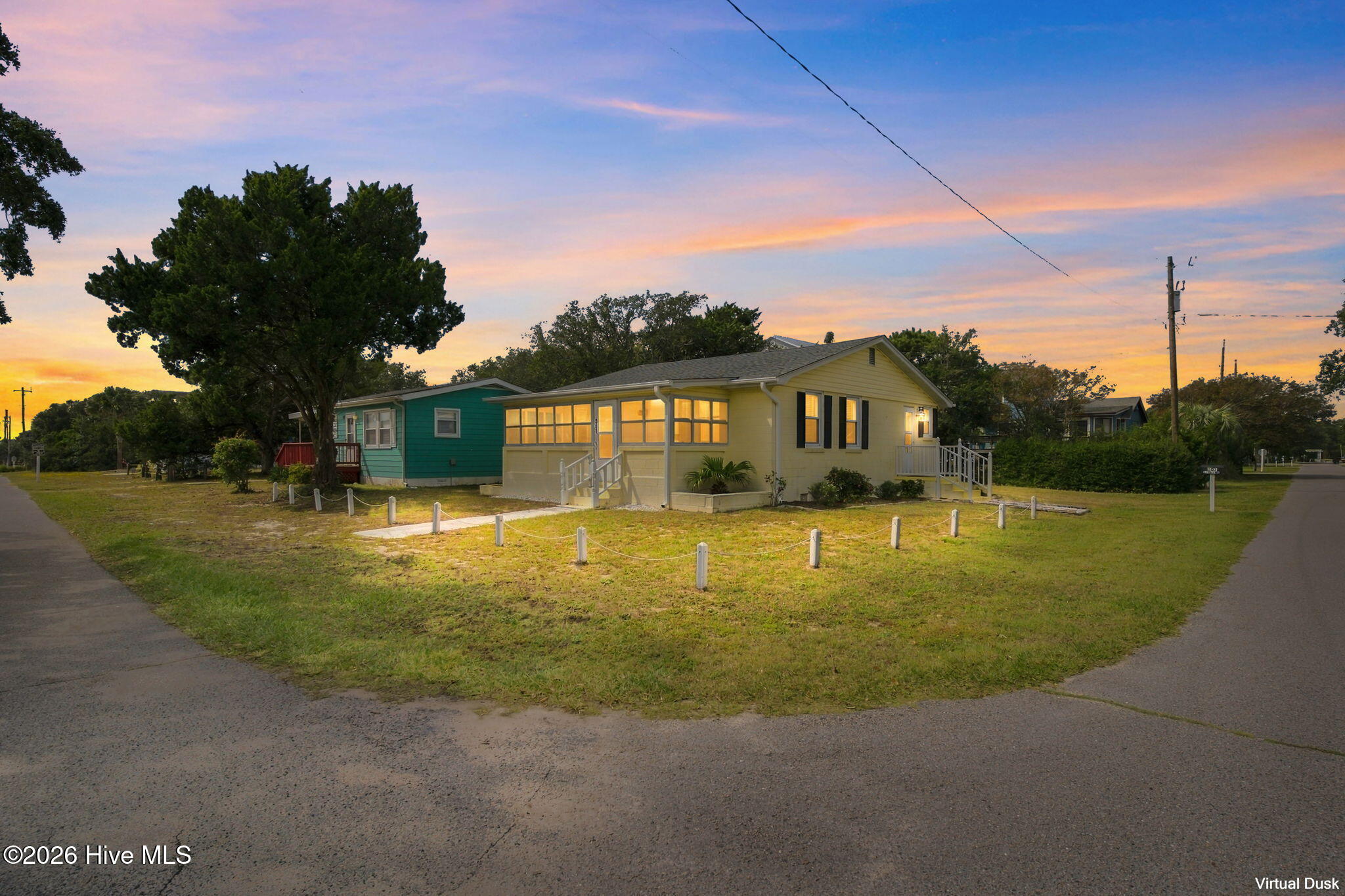 202 S Fourth Avenue Property Photo 2