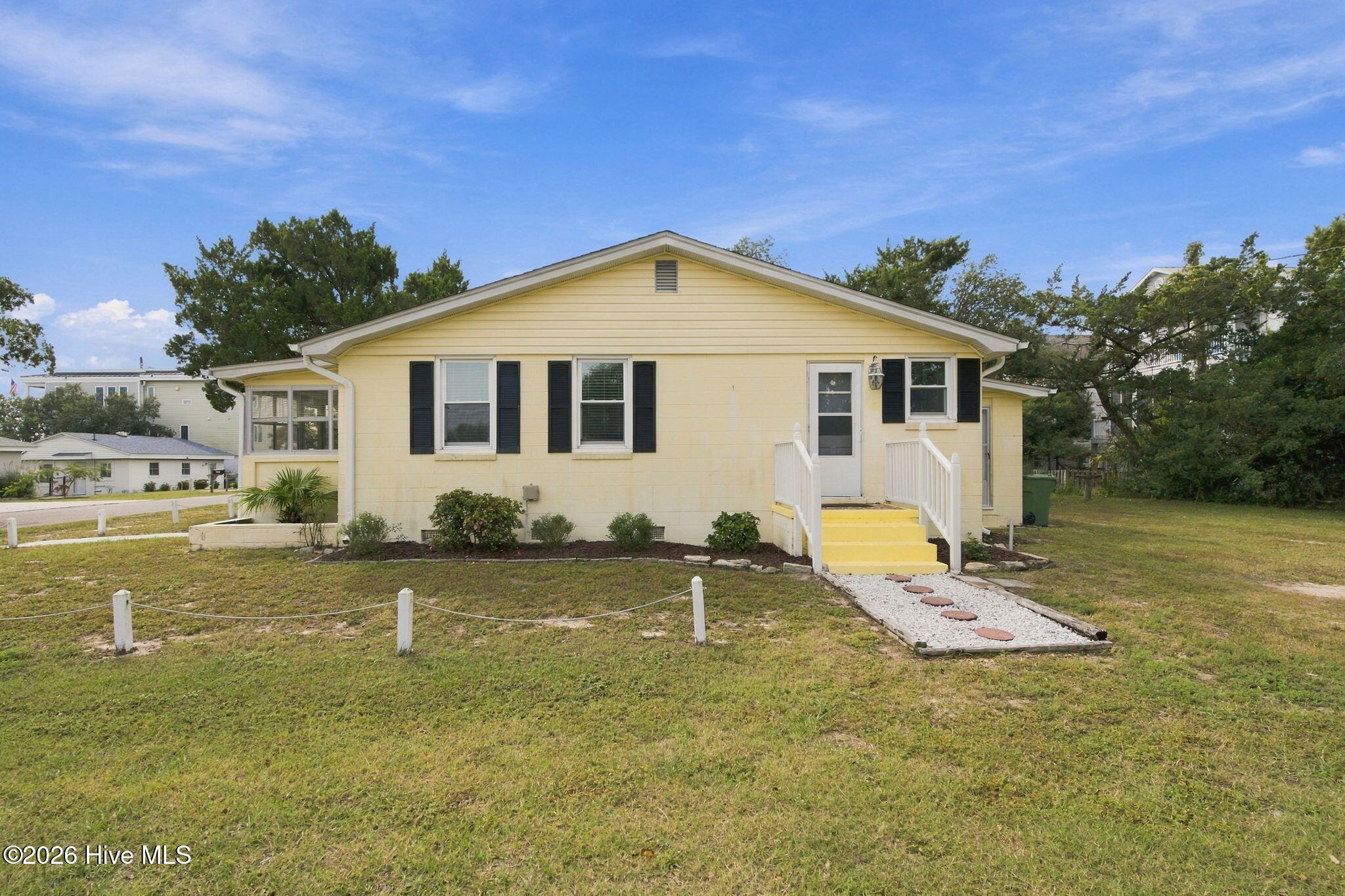 202 S Fourth Avenue Property Photo 3