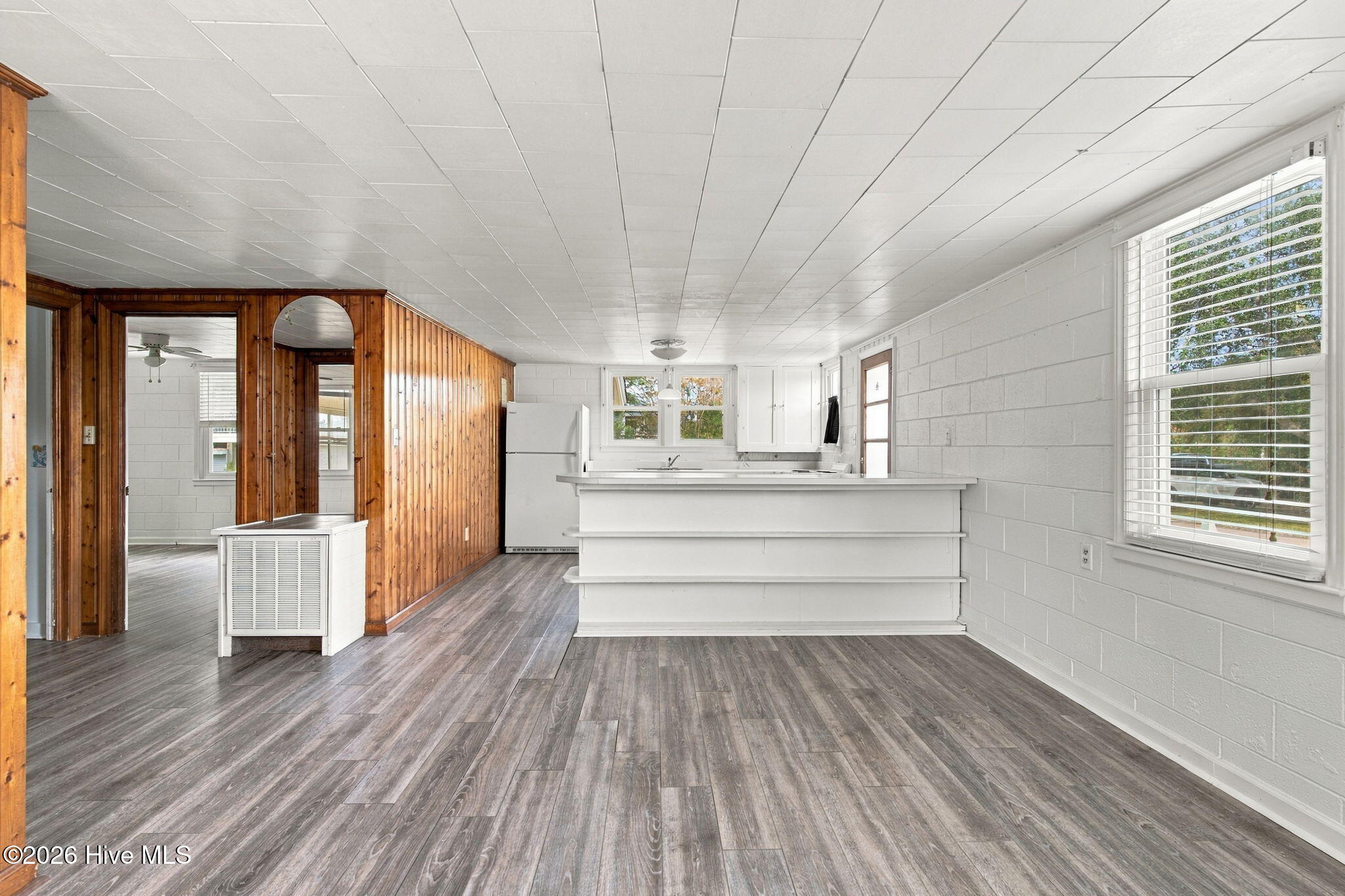 202 S Fourth Avenue Property Photo 23