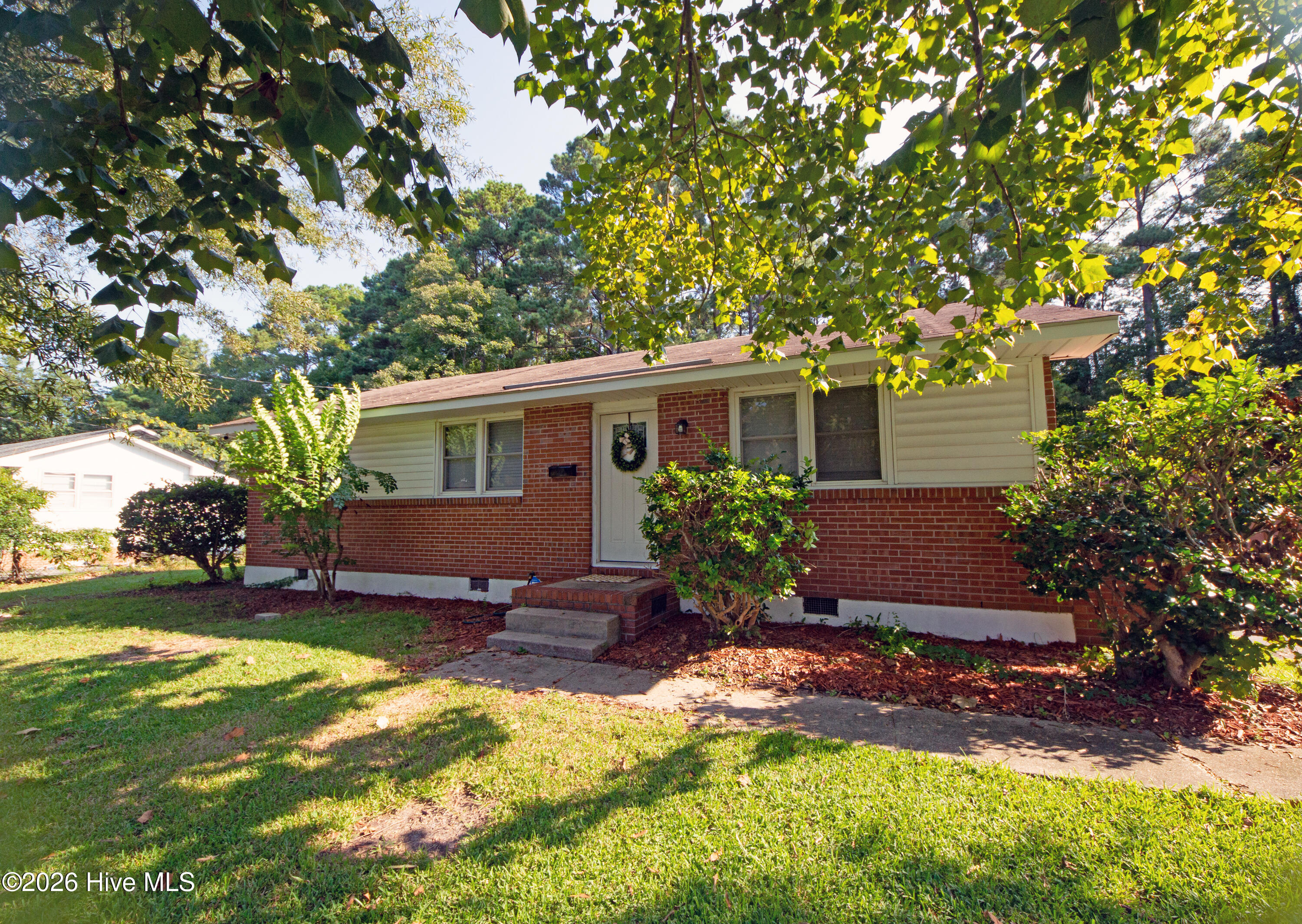7 Cole Drive Property Photo 2