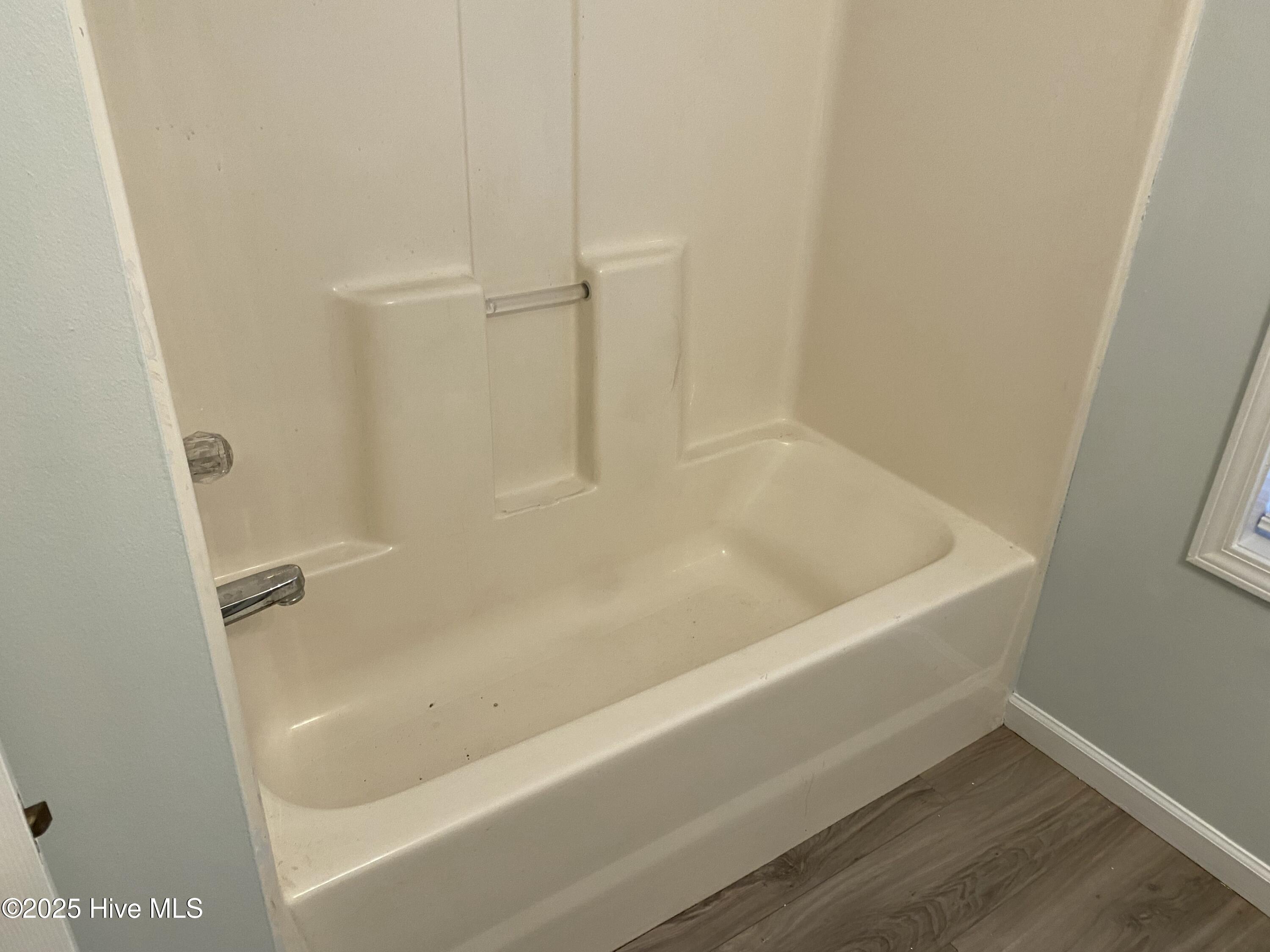5142 Lamppost Circle Property Photo 9