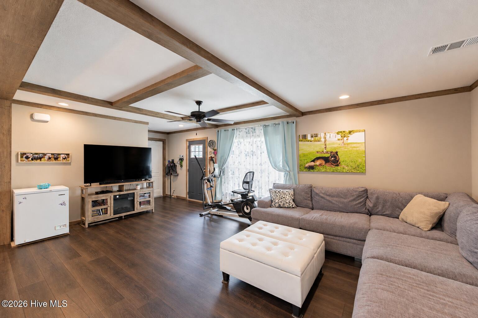 2623 Green Pond Road Property Photo 5