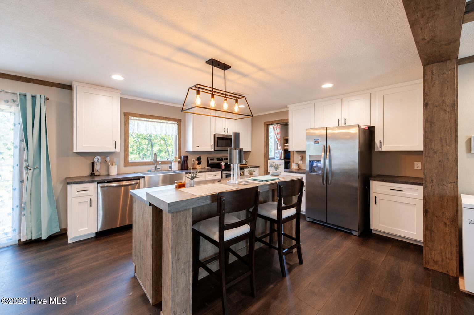 2623 Green Pond Road Property Photo 8