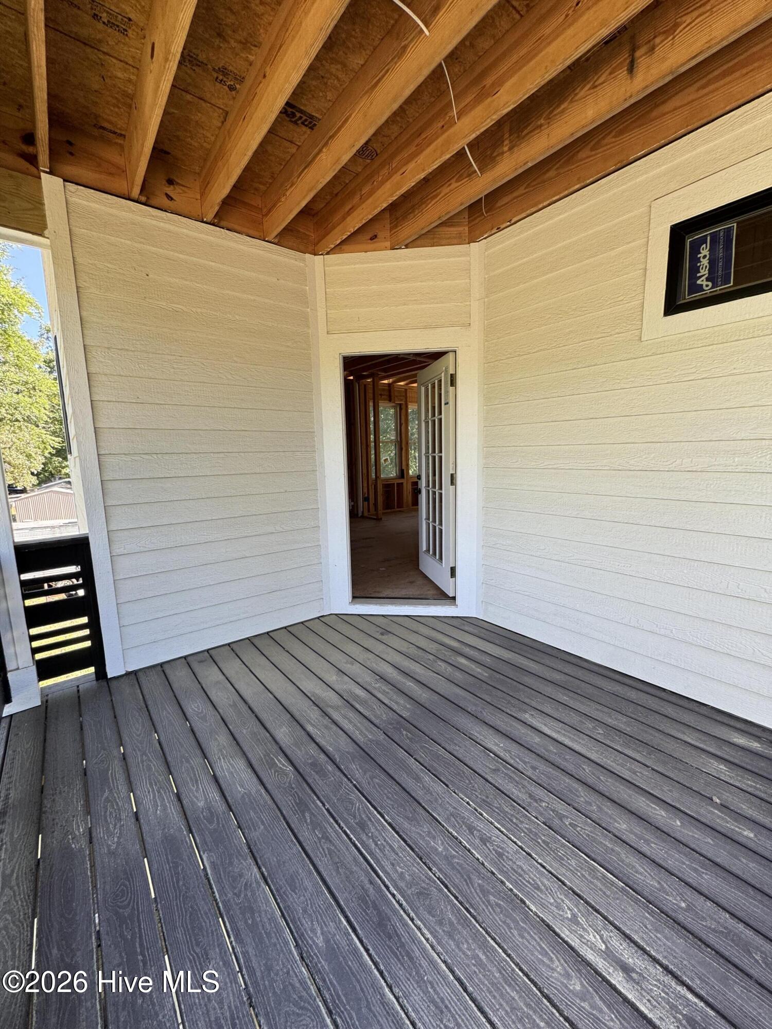 109 Linden Street Property Photo 7