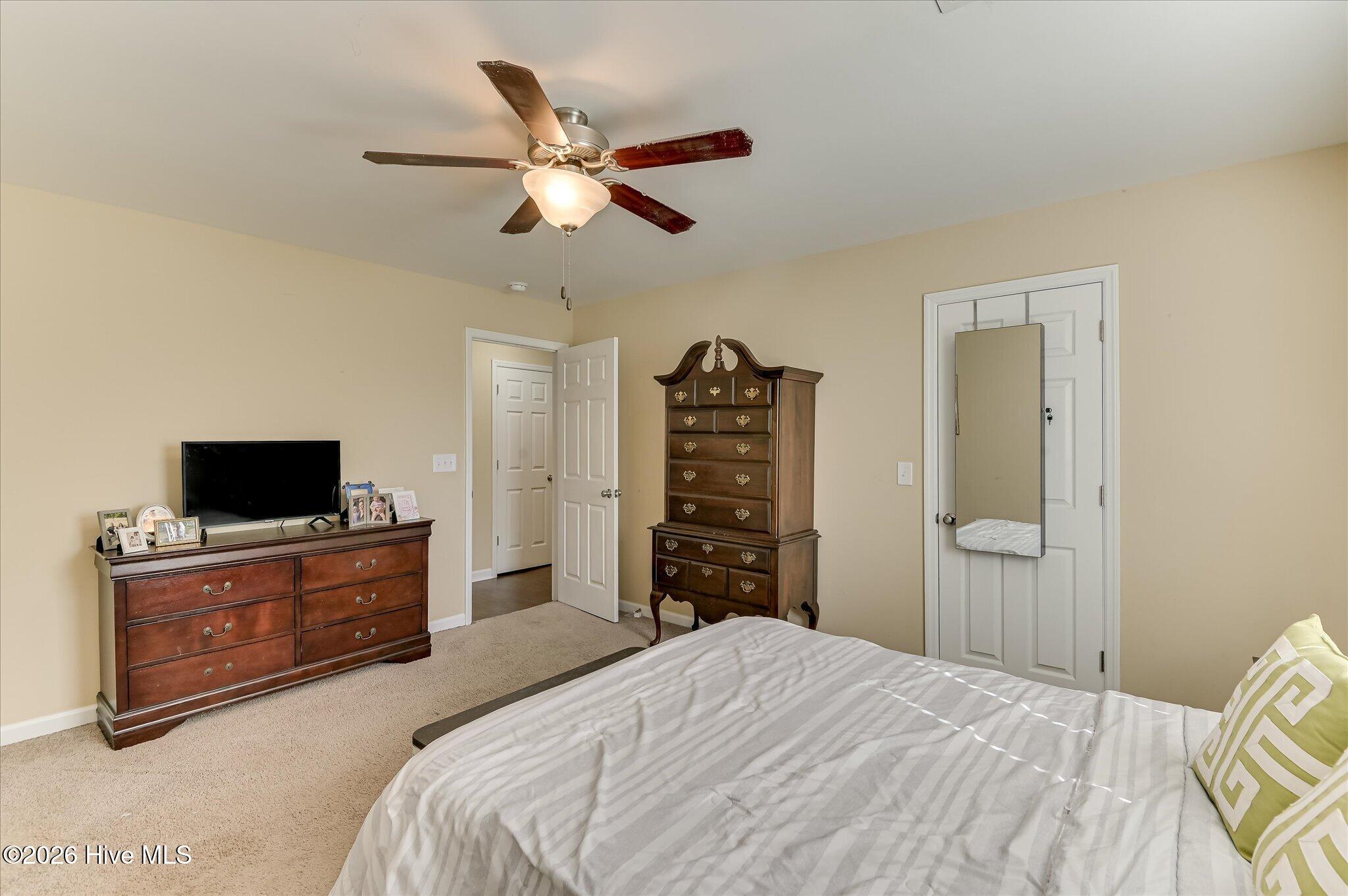 6081 Village West Lane Property Photo 17