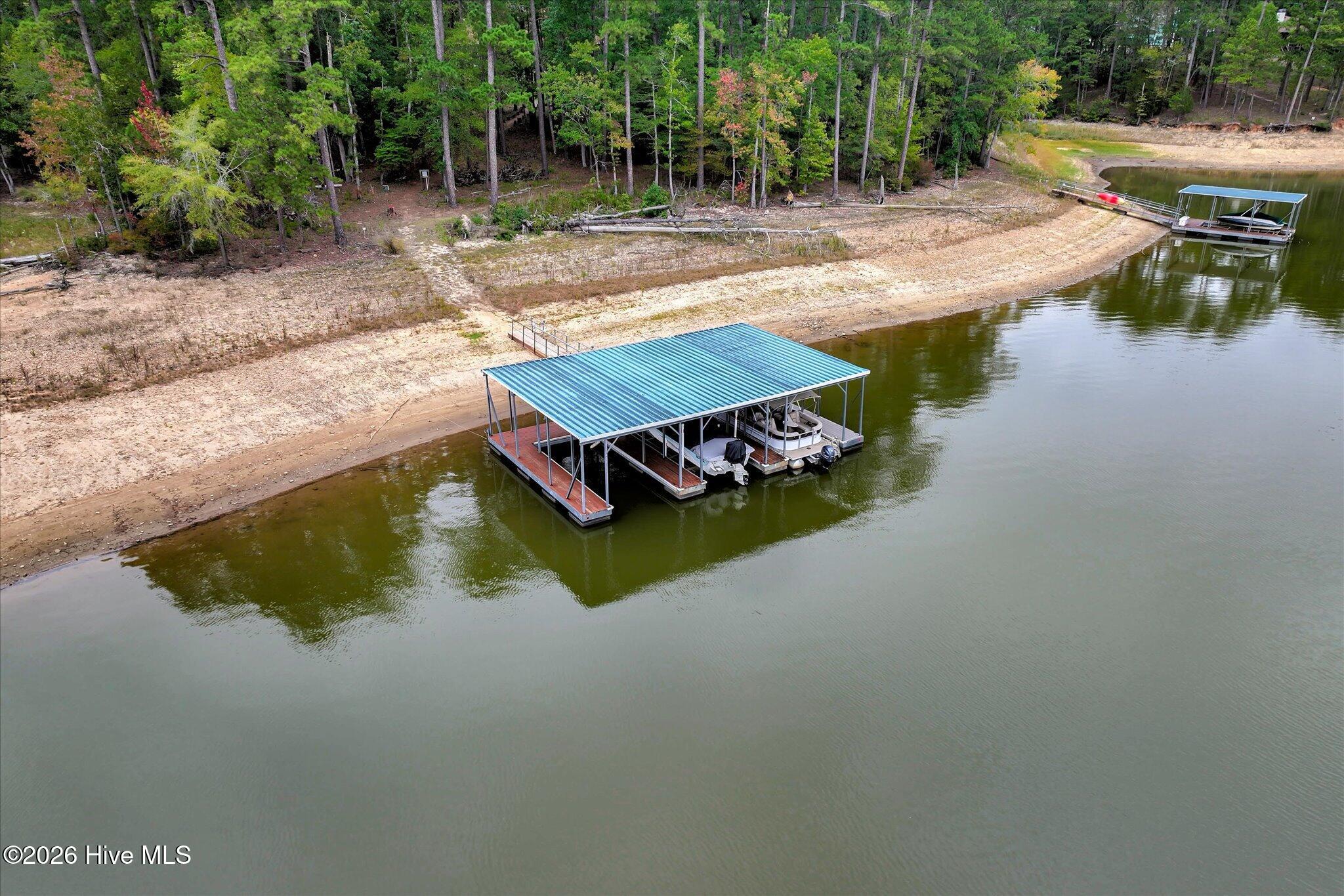204 Chickadee Court Property Photo 4