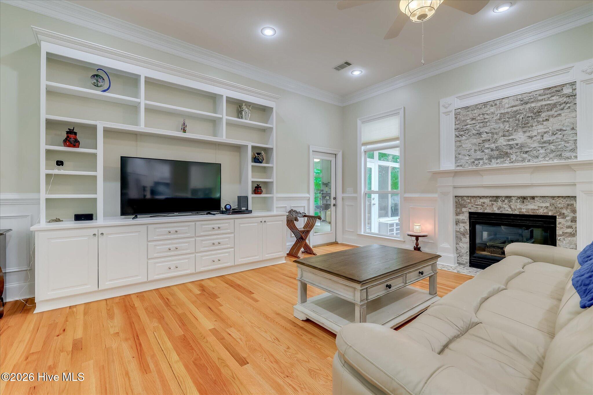 204 Chickadee Court Property Photo 11