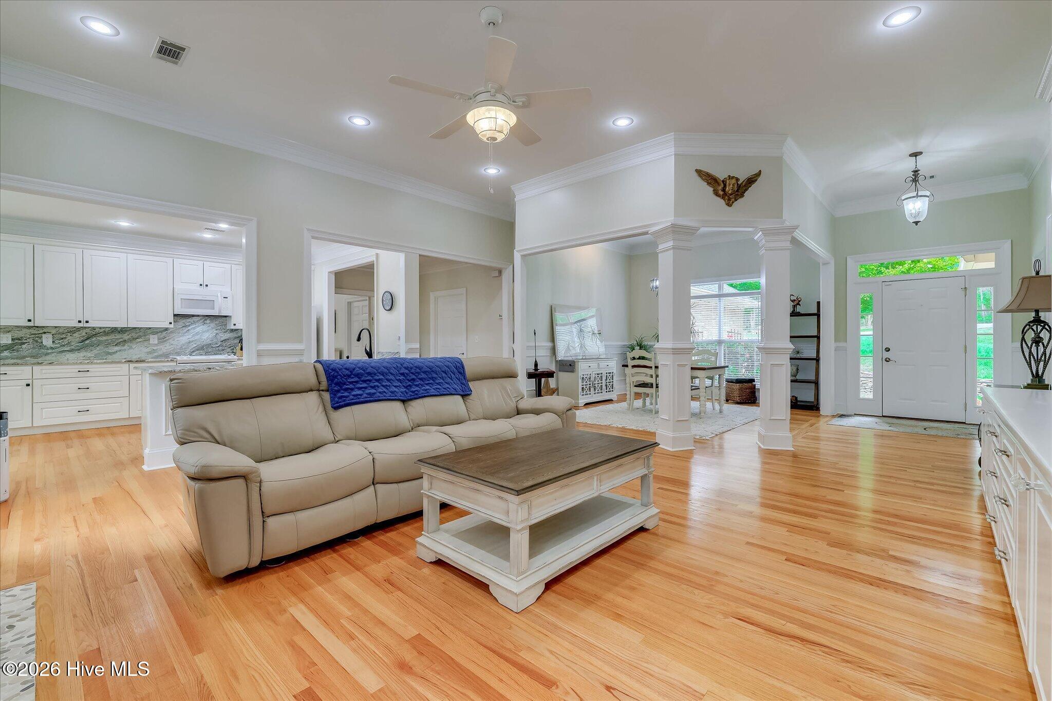 204 Chickadee Court Property Photo 12