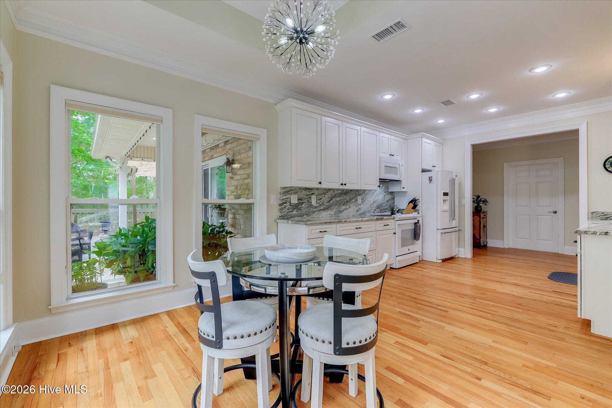 204 Chickadee Court Property Photo 18