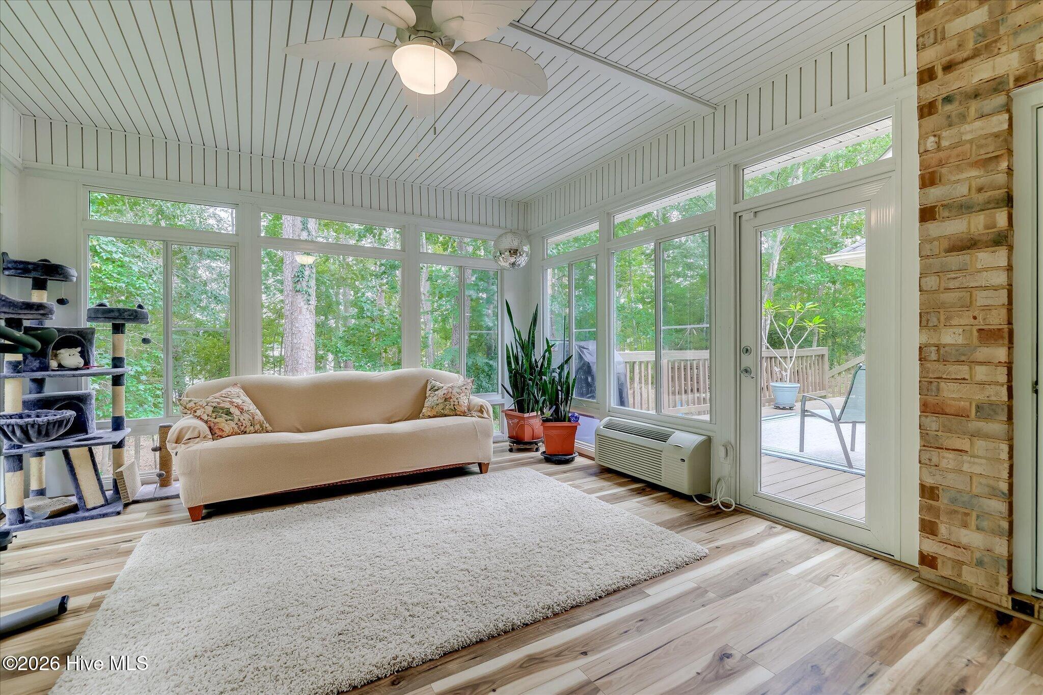 204 Chickadee Court Property Photo 37