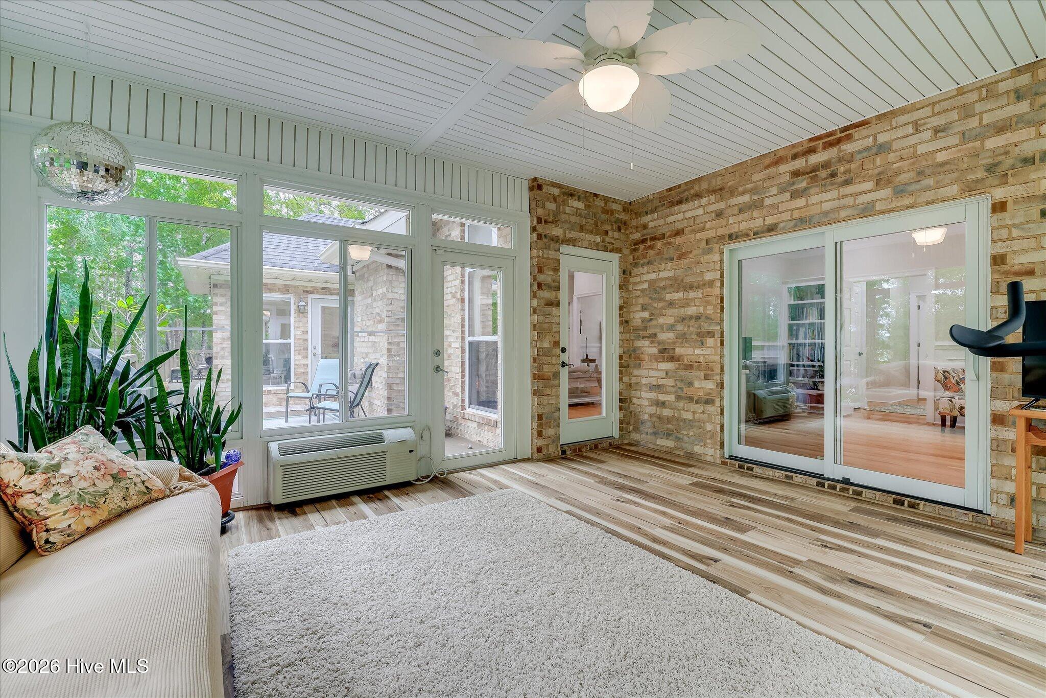 204 Chickadee Court Property Photo 38