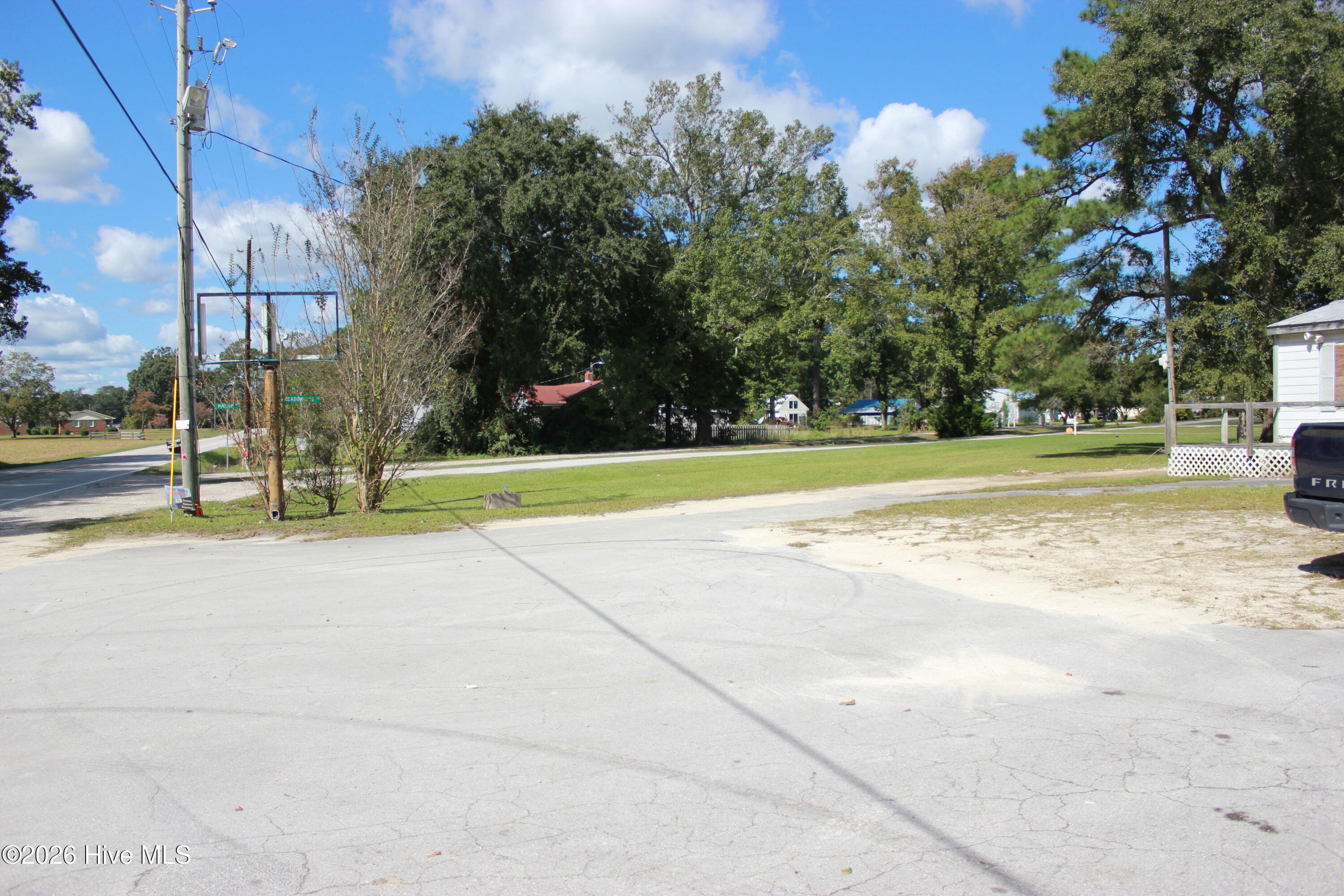 684 Nine Foot Road Property Photo 20
