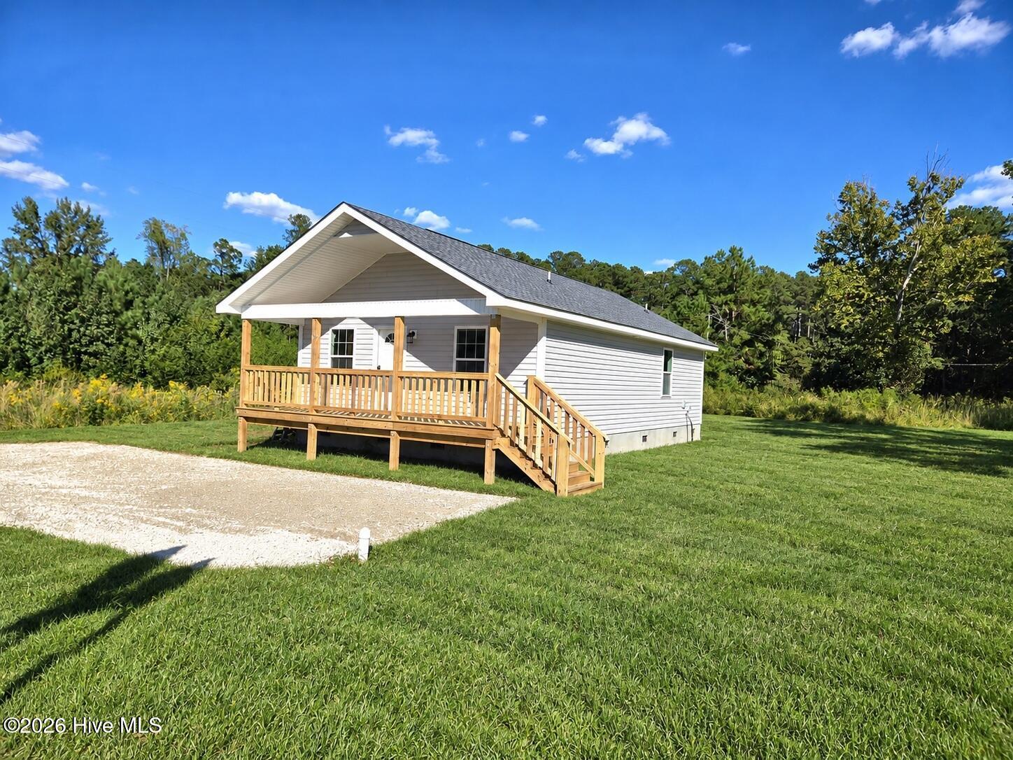 929 Hickman Road Property Photo 1