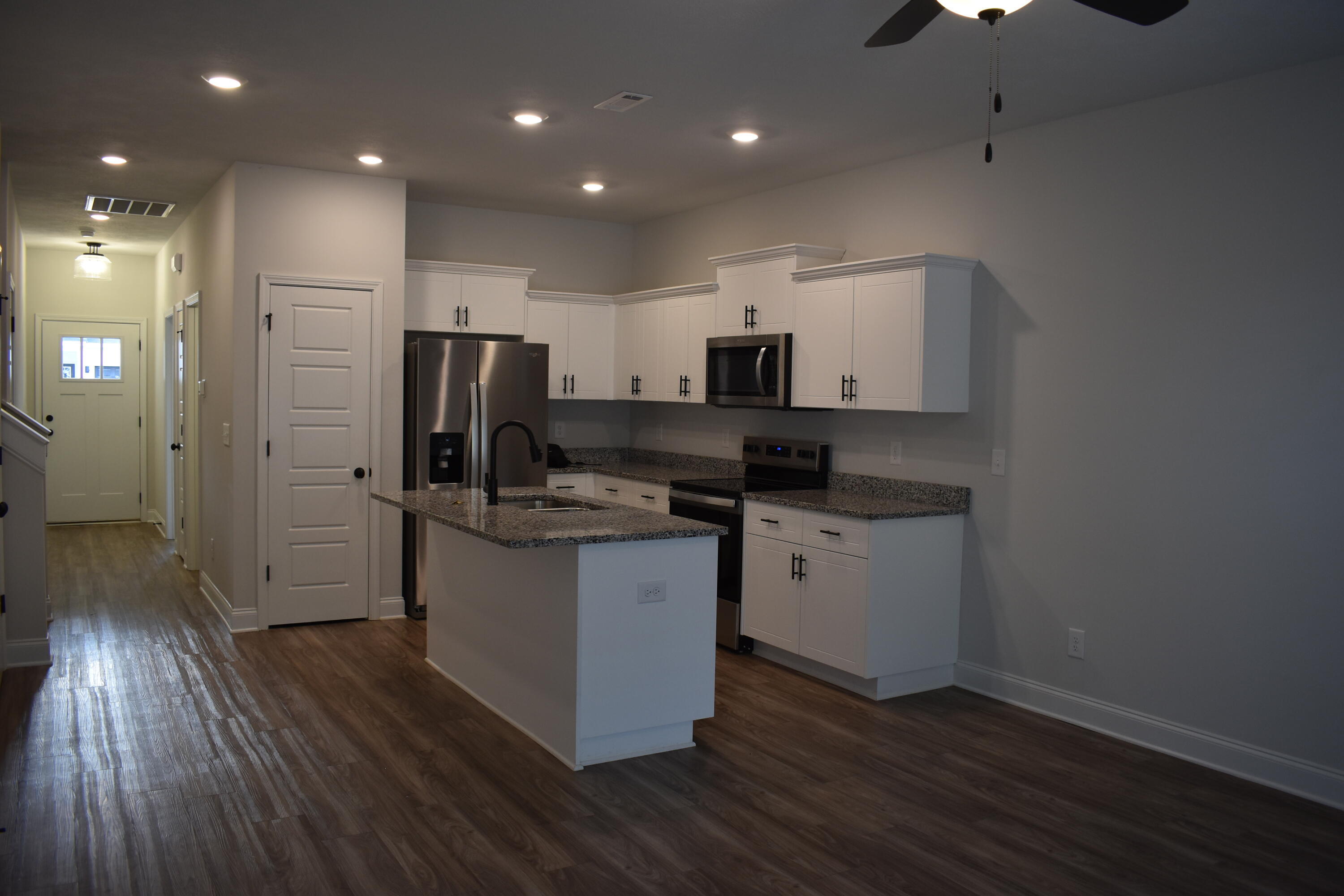 4125 Beautiful Pond Park Property Photo 2