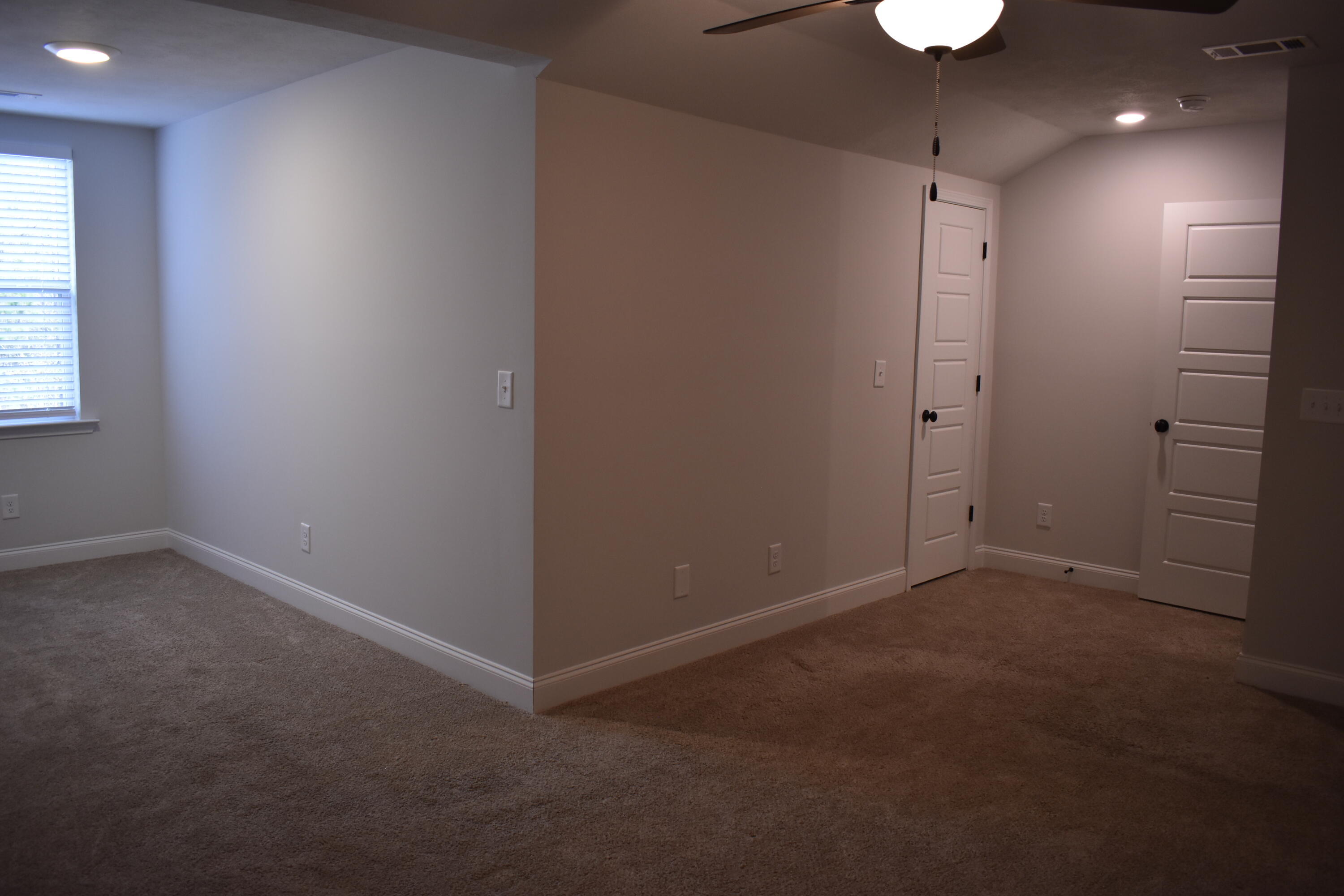 4125 Beautiful Pond Park Property Photo 7