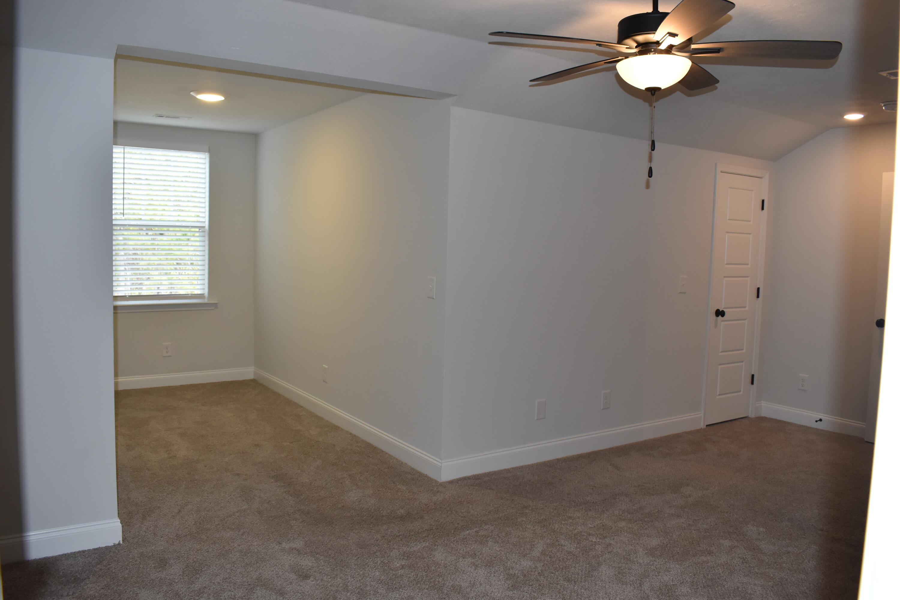 4125 Beautiful Pond Park Property Photo 17