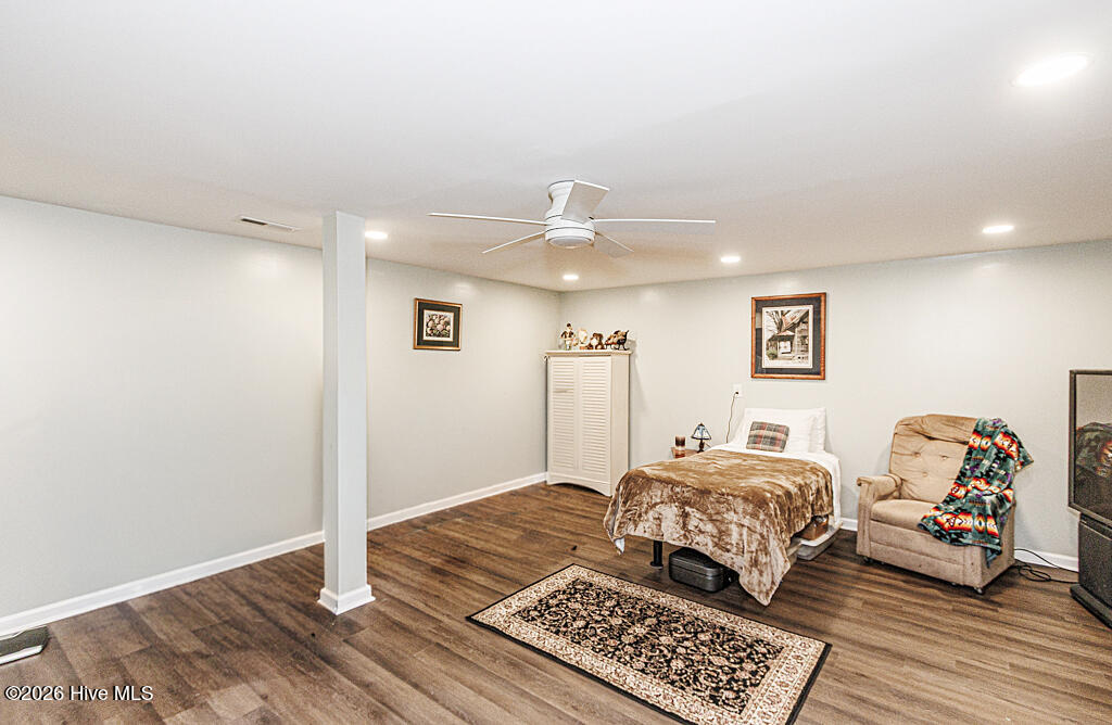 3001 Askew Road Property Photo 13