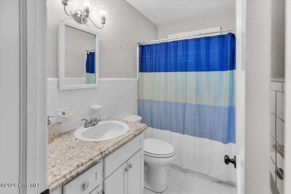 812 Fort Totten Drive Property Photo 25