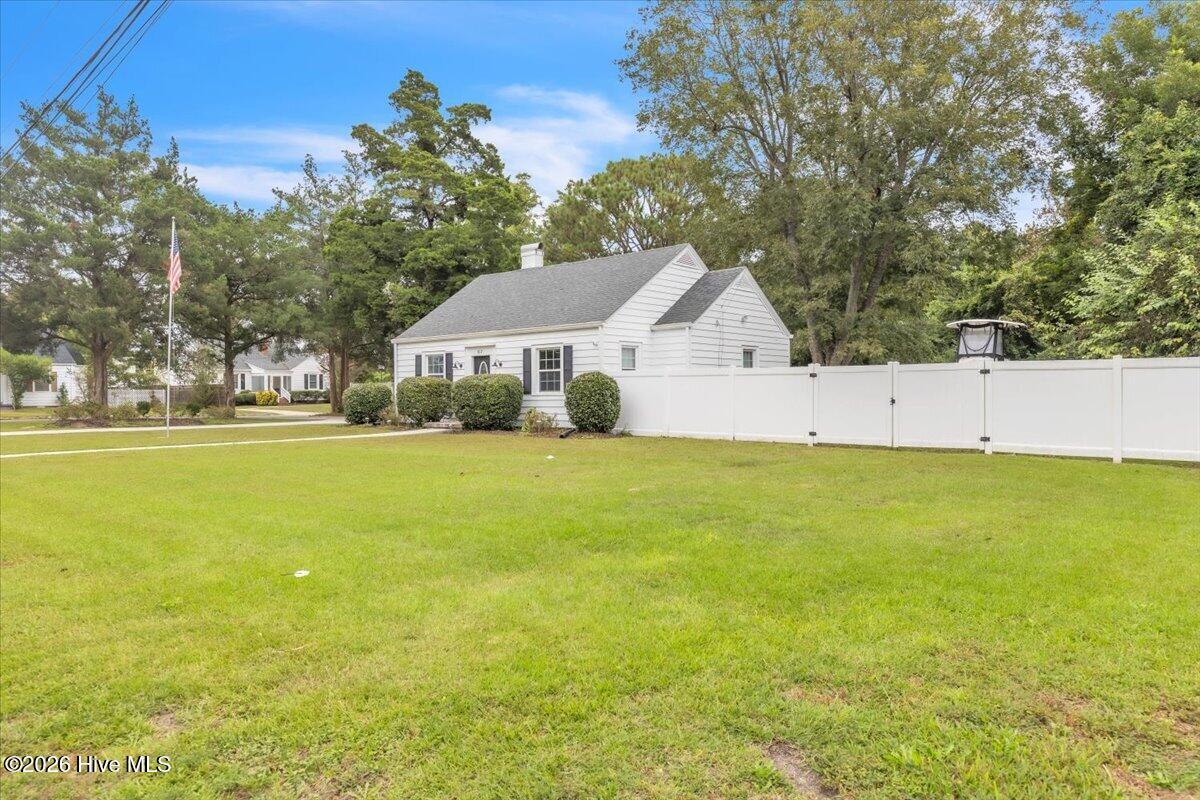 812 Fort Totten Drive Property Photo 45