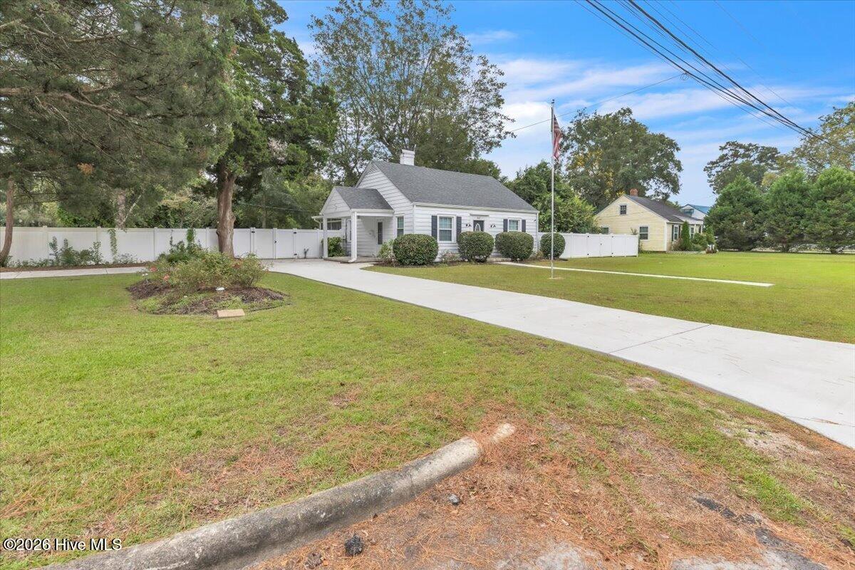 812 Fort Totten Drive Property Photo 46