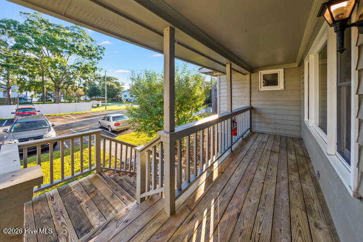 303 Midyette Street C13 Property Photo 7