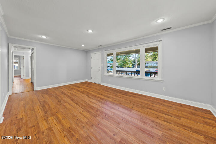 303 Midyette Street C13 Property Photo 12