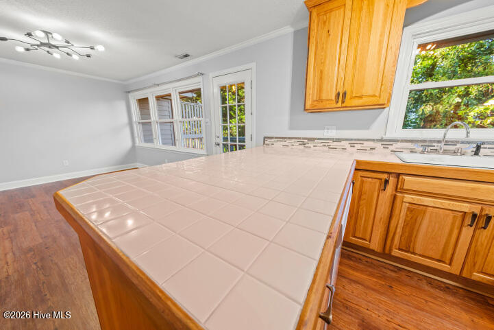303 Midyette Street C13 Property Photo 20