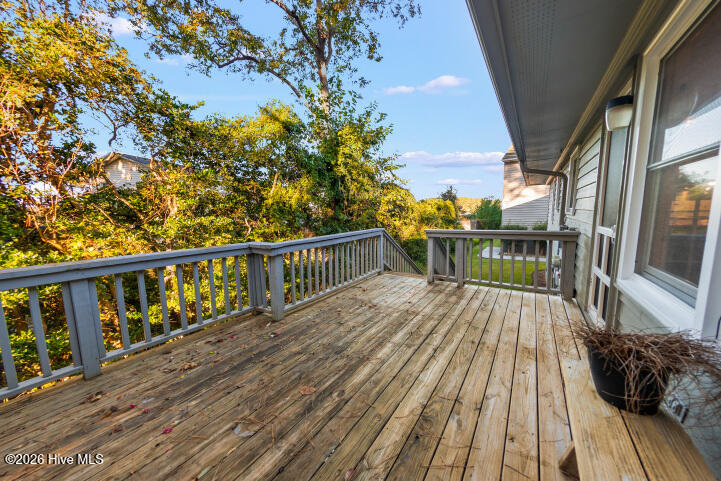 303 Midyette Street C13 Property Photo 24