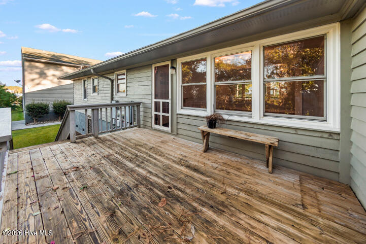 303 Midyette Street C13 Property Photo 25