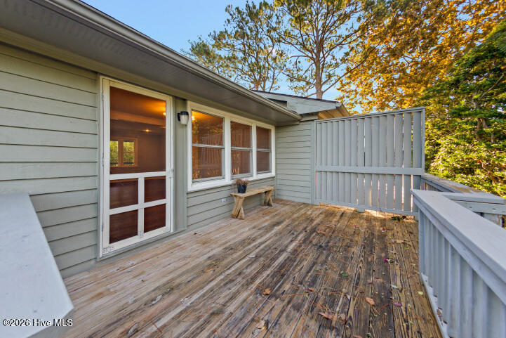 303 Midyette Street C13 Property Photo 26
