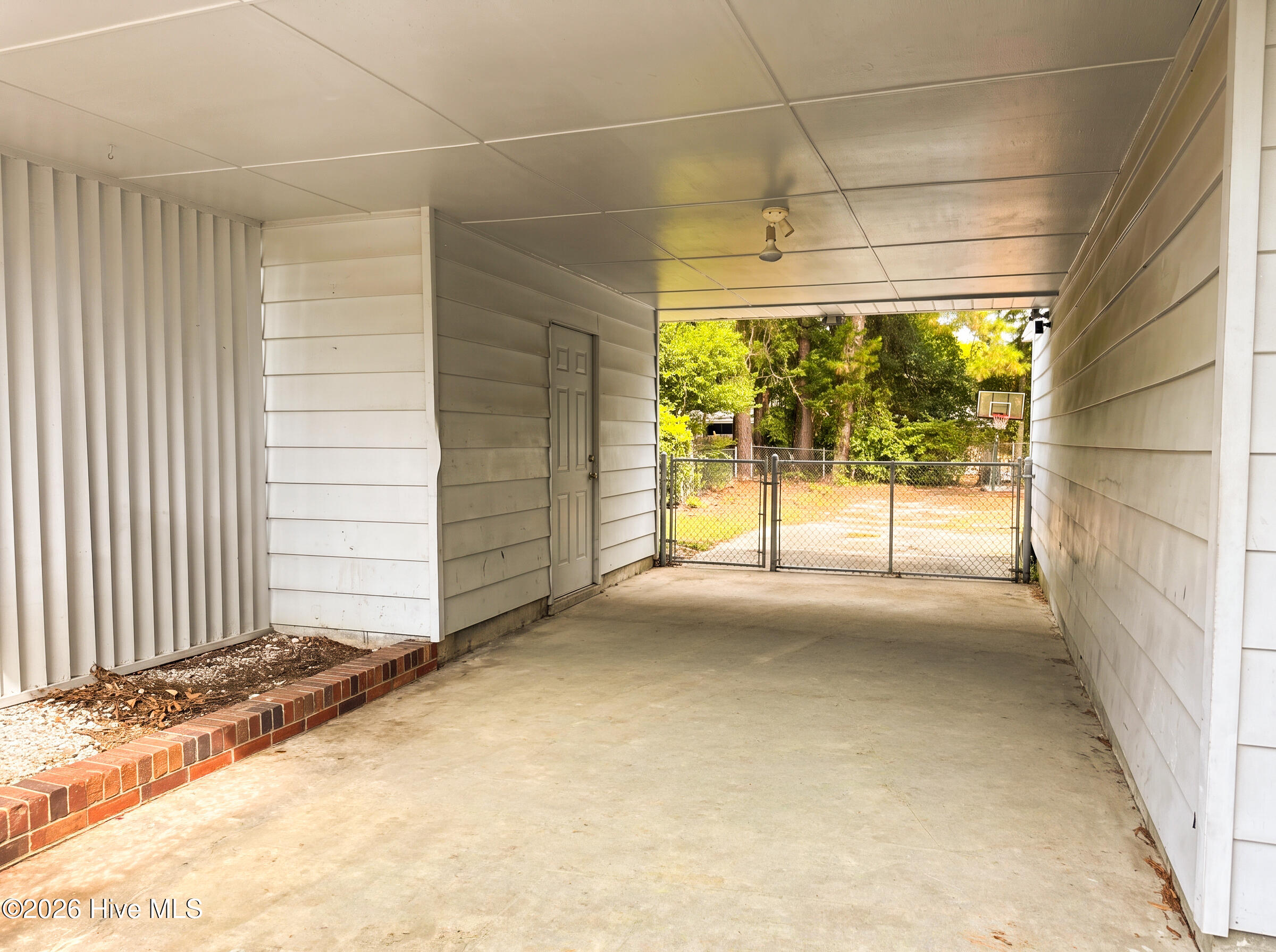 1310 North Drive Property Photo 24