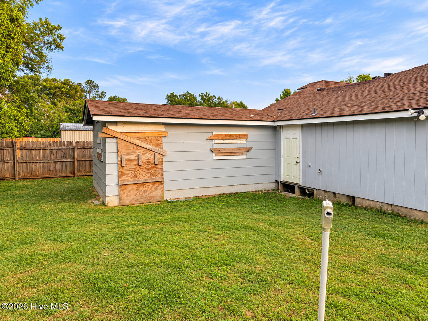 2121 Lake Avenue Property Photo 6