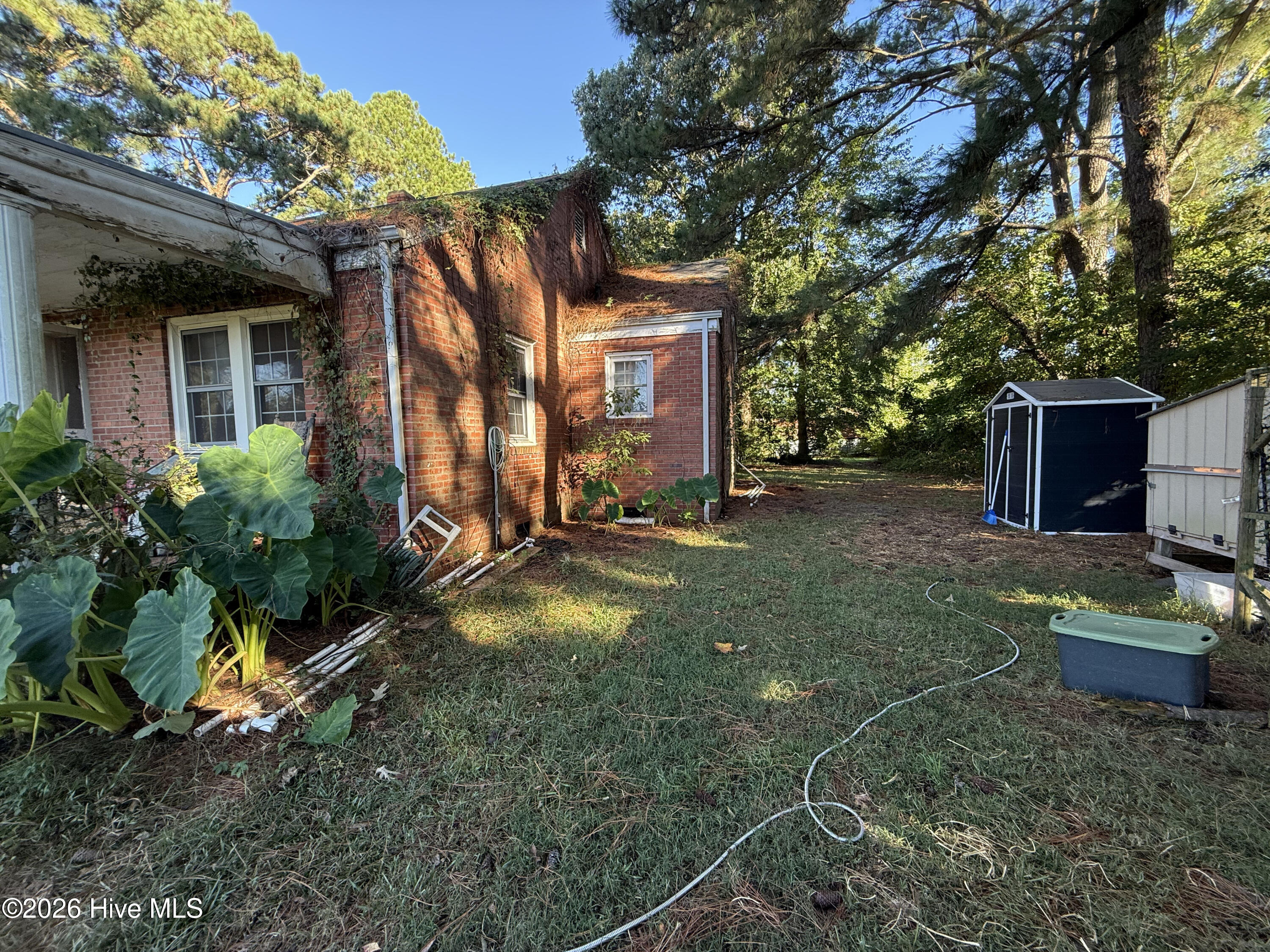 1946 Paradise Road Property Photo 25