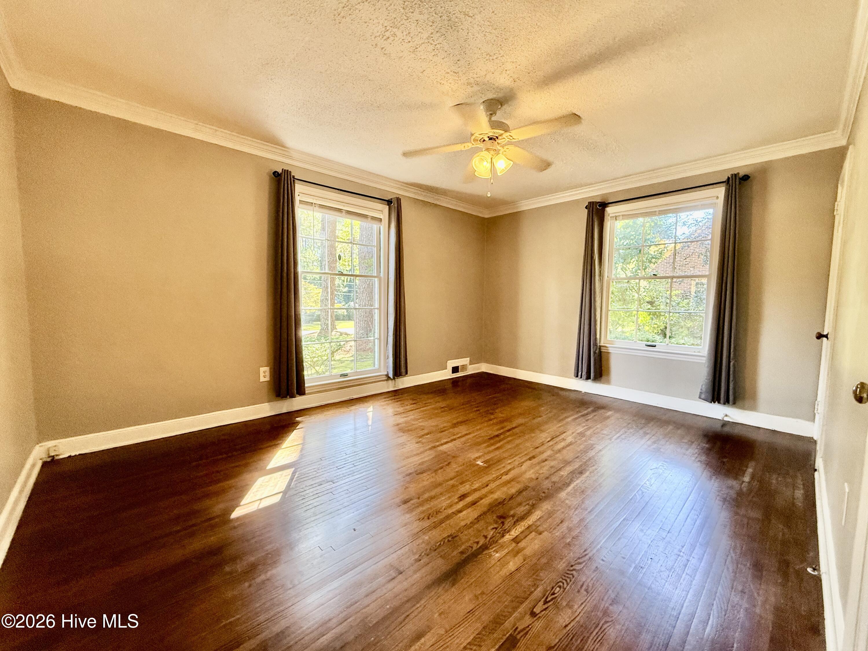 1333 Carolina Drive Property Photo 11