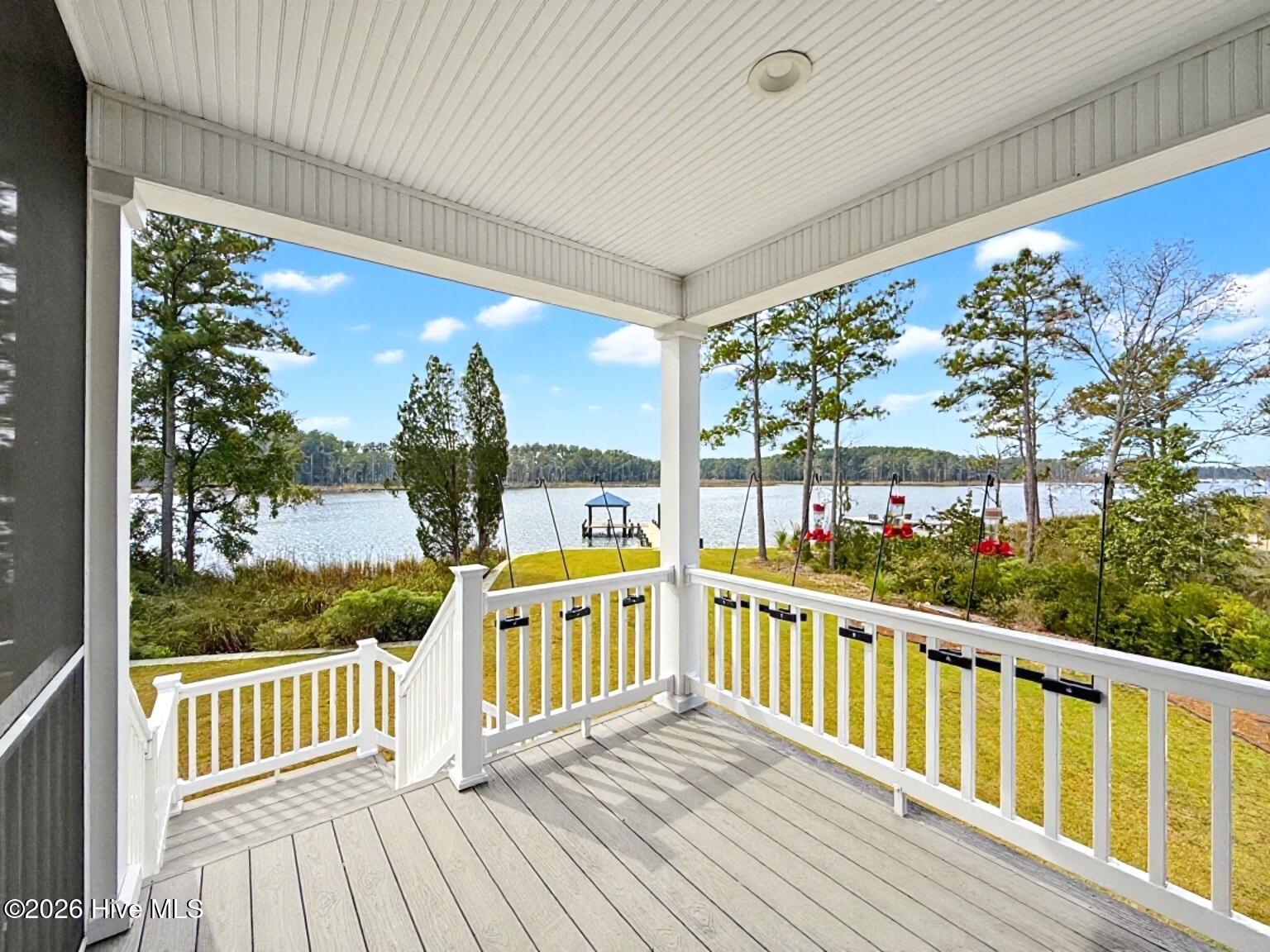122 Windy Point Property Photo 46