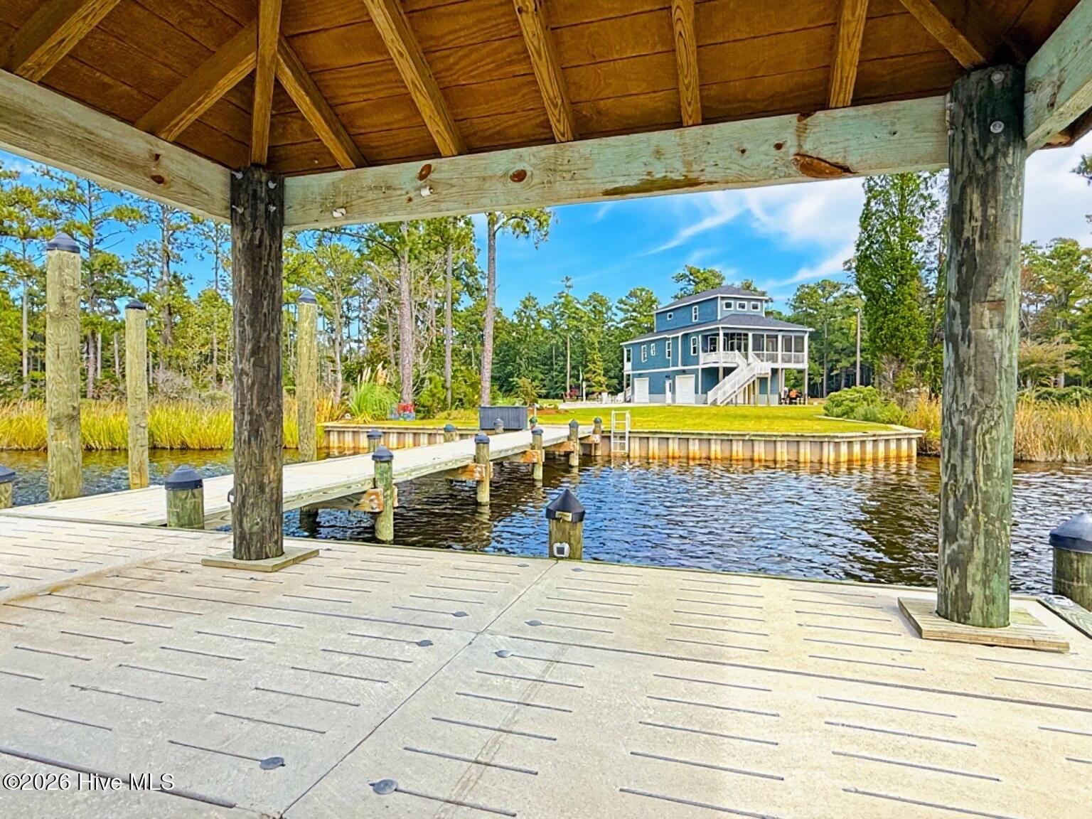 122 Windy Point Property Photo 69