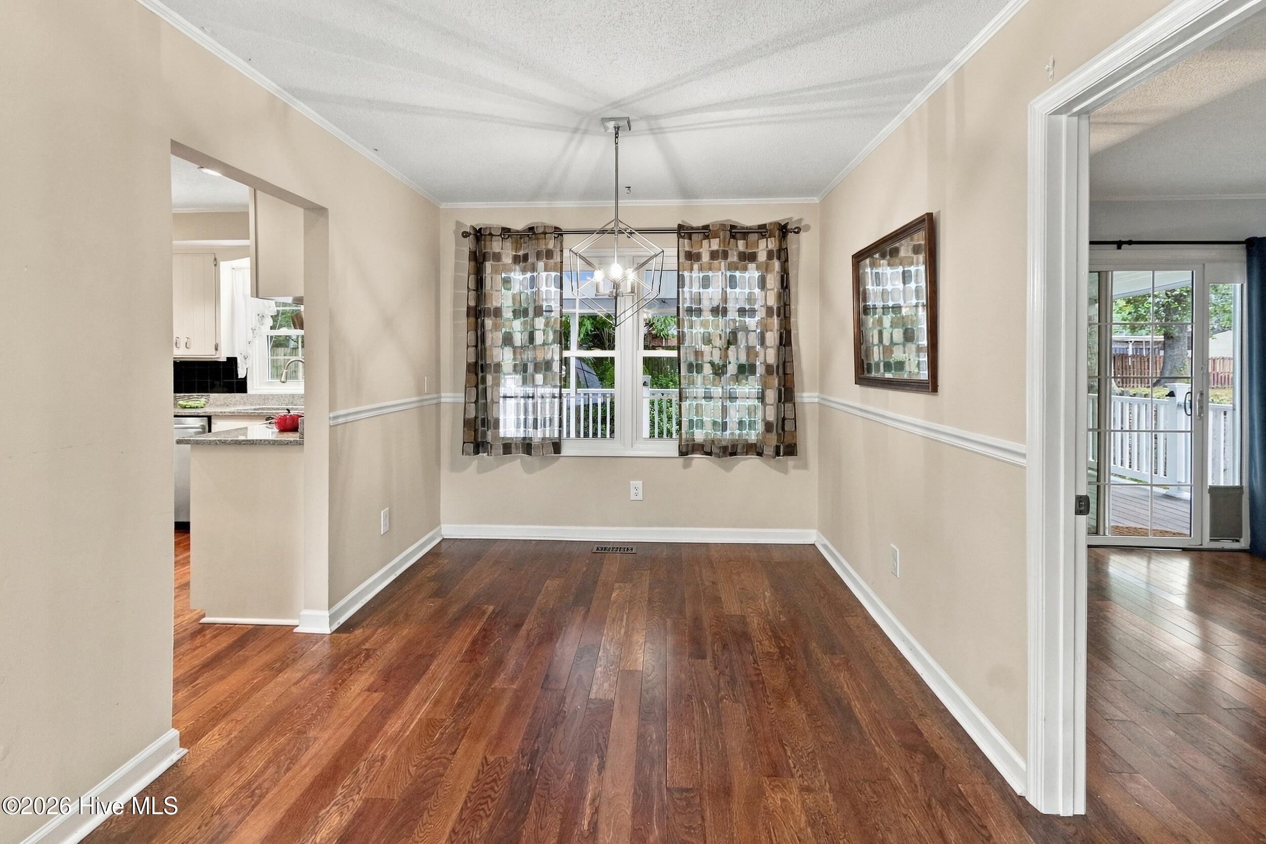5 Laran Road Property Photo 15