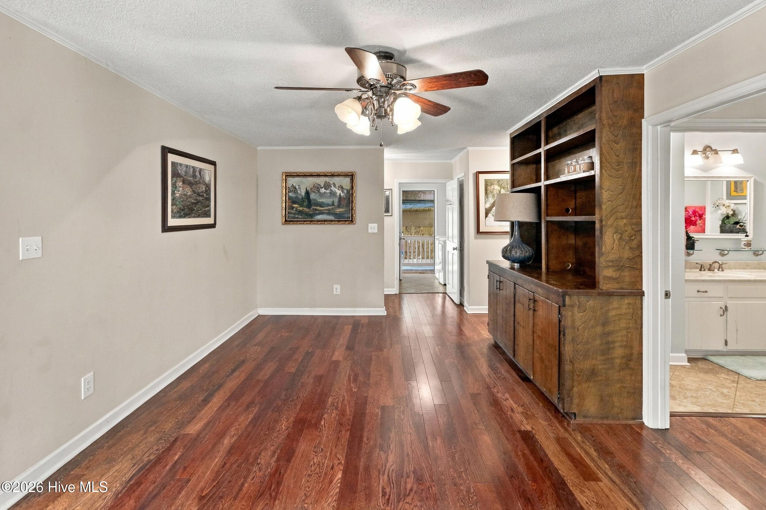 5 Laran Road Property Photo 35