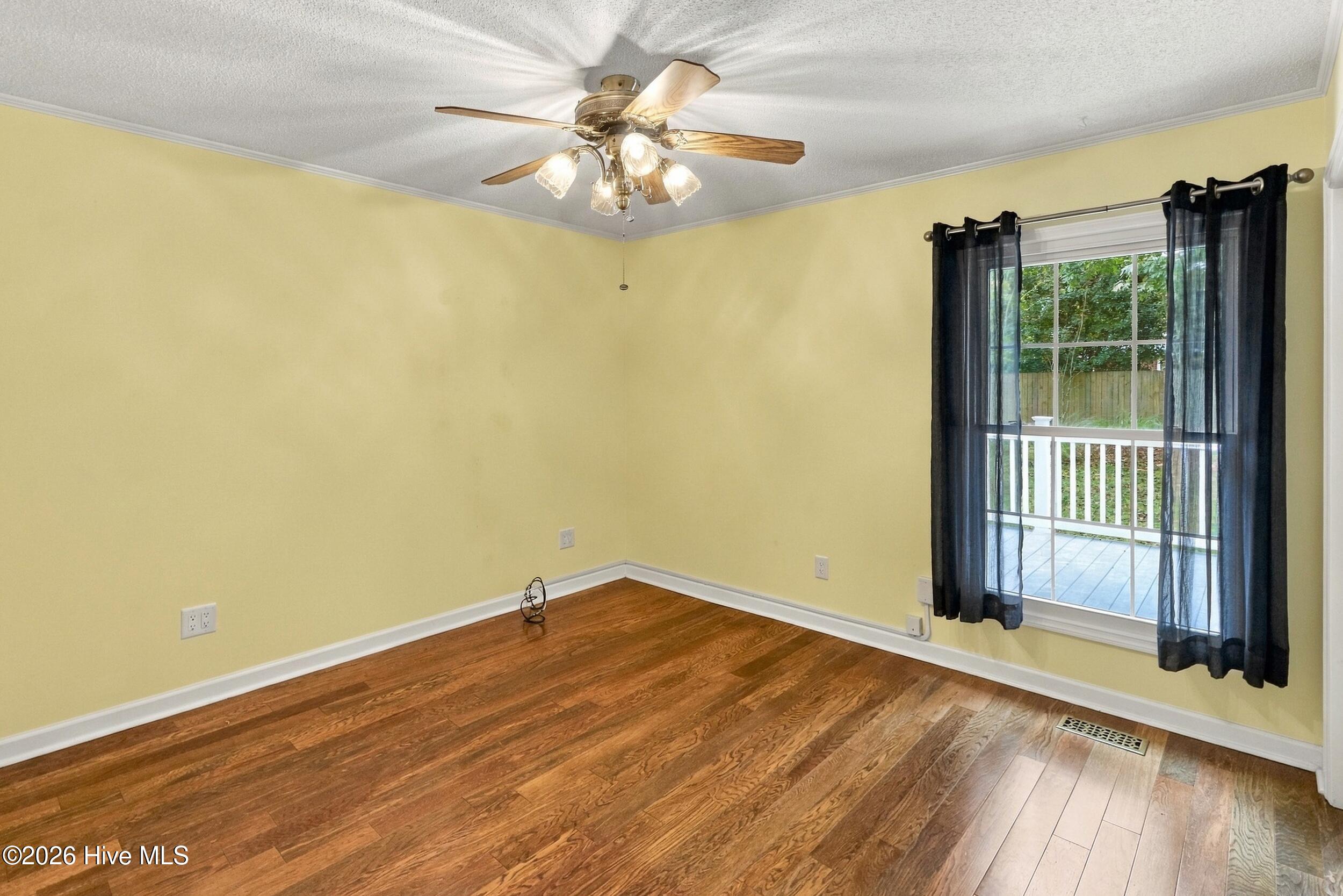 5 Laran Road Property Photo 38