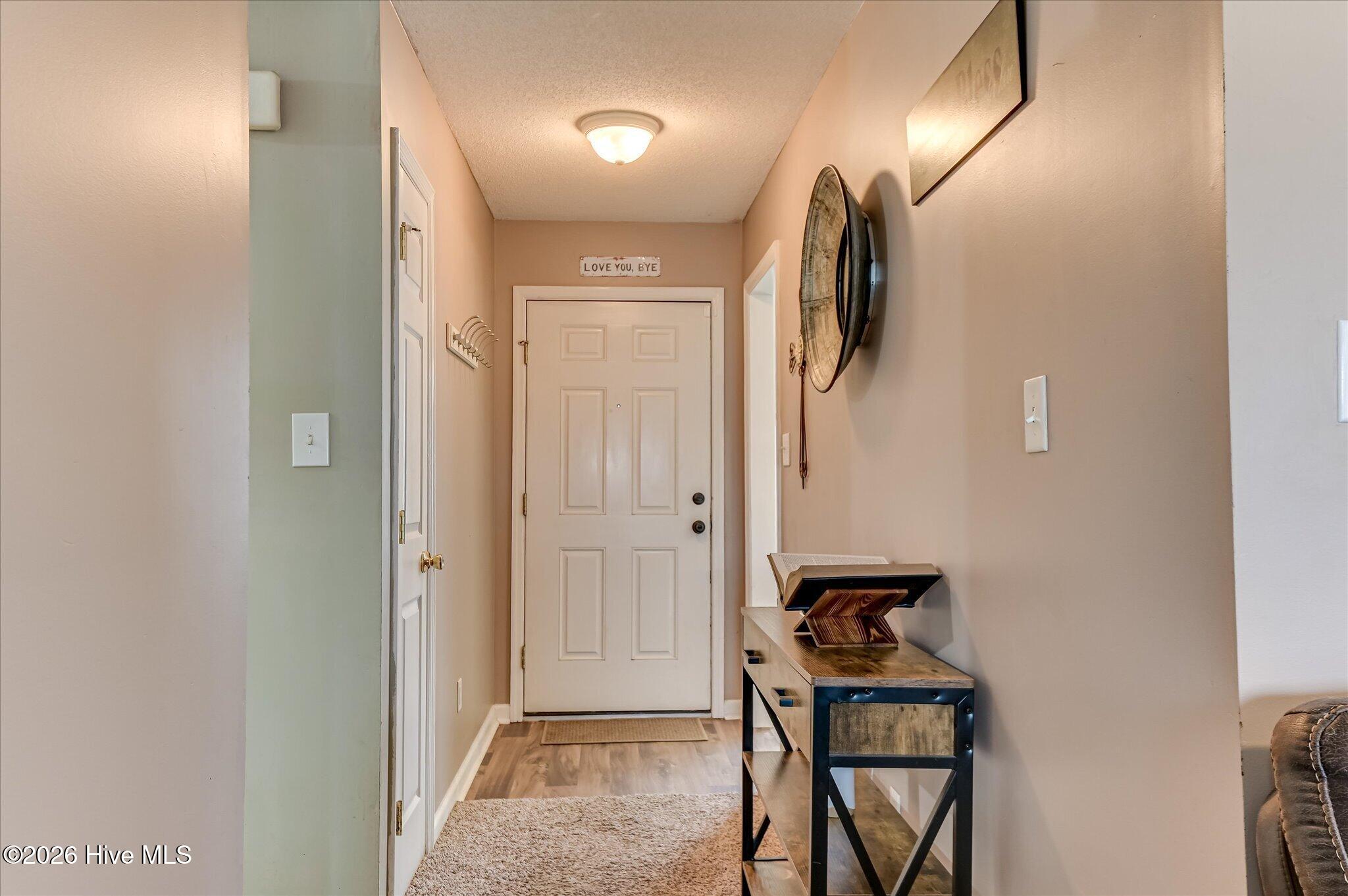 662 Devon Road Property Photo 5