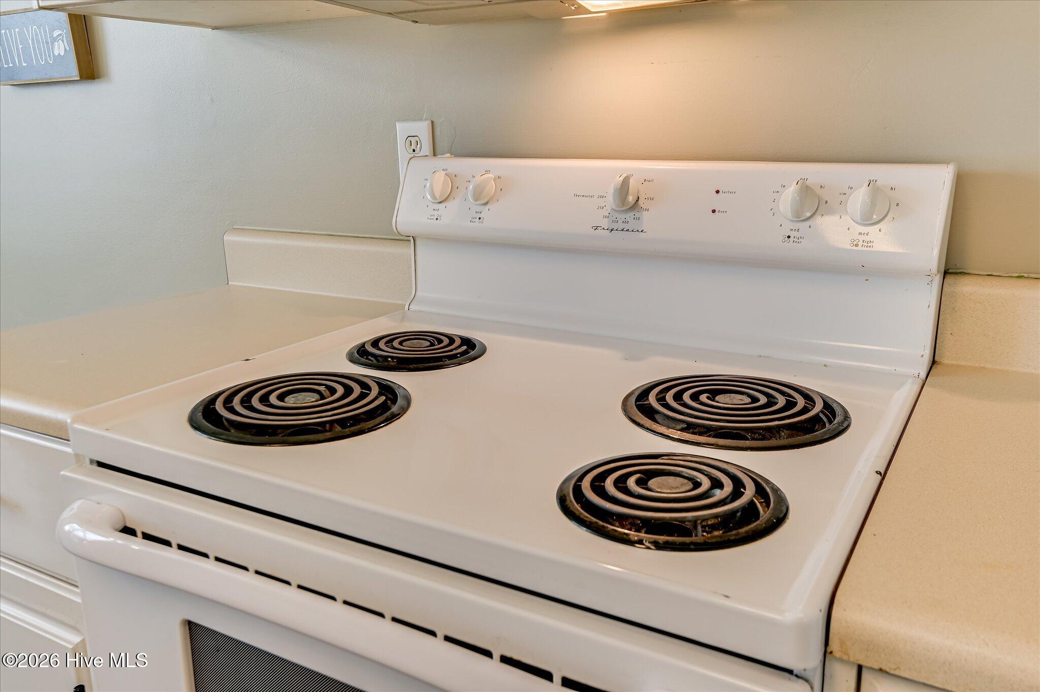 662 Devon Road Property Photo 16